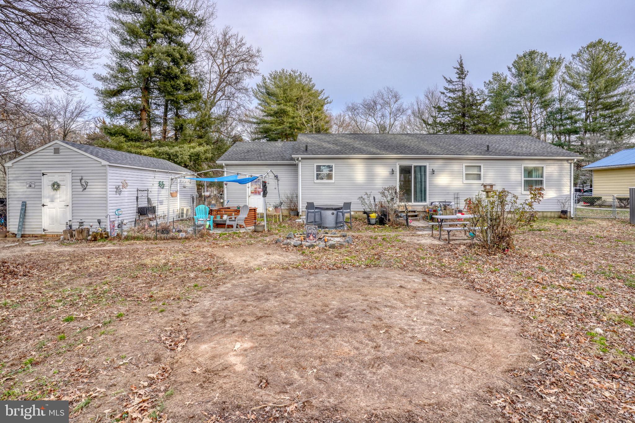 CHESTER HARBOR - Residential