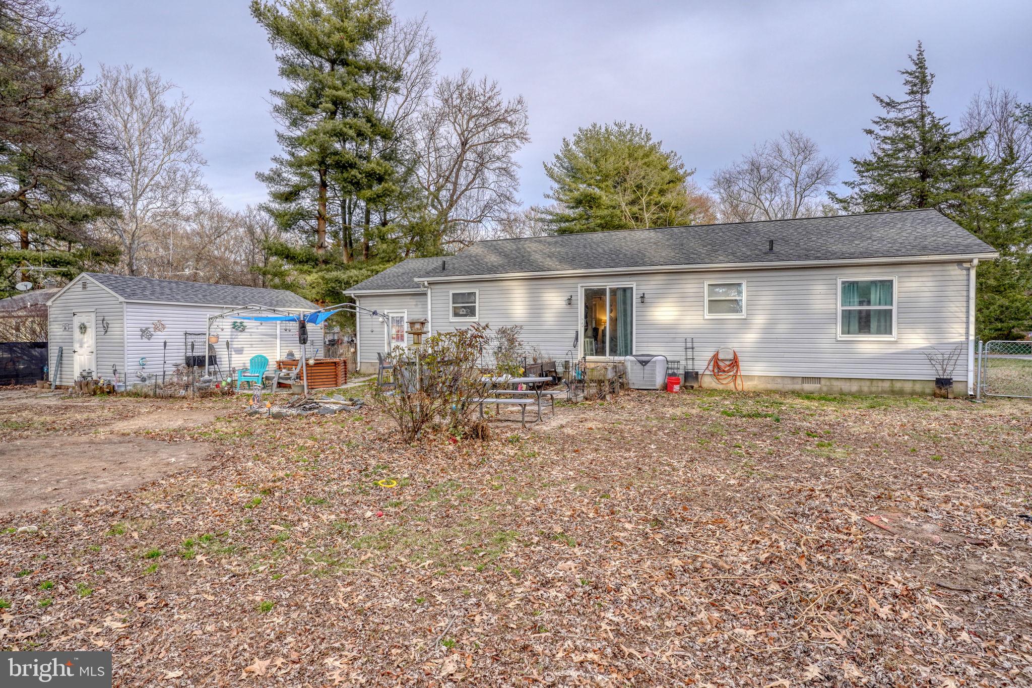 CHESTER HARBOR - Residential