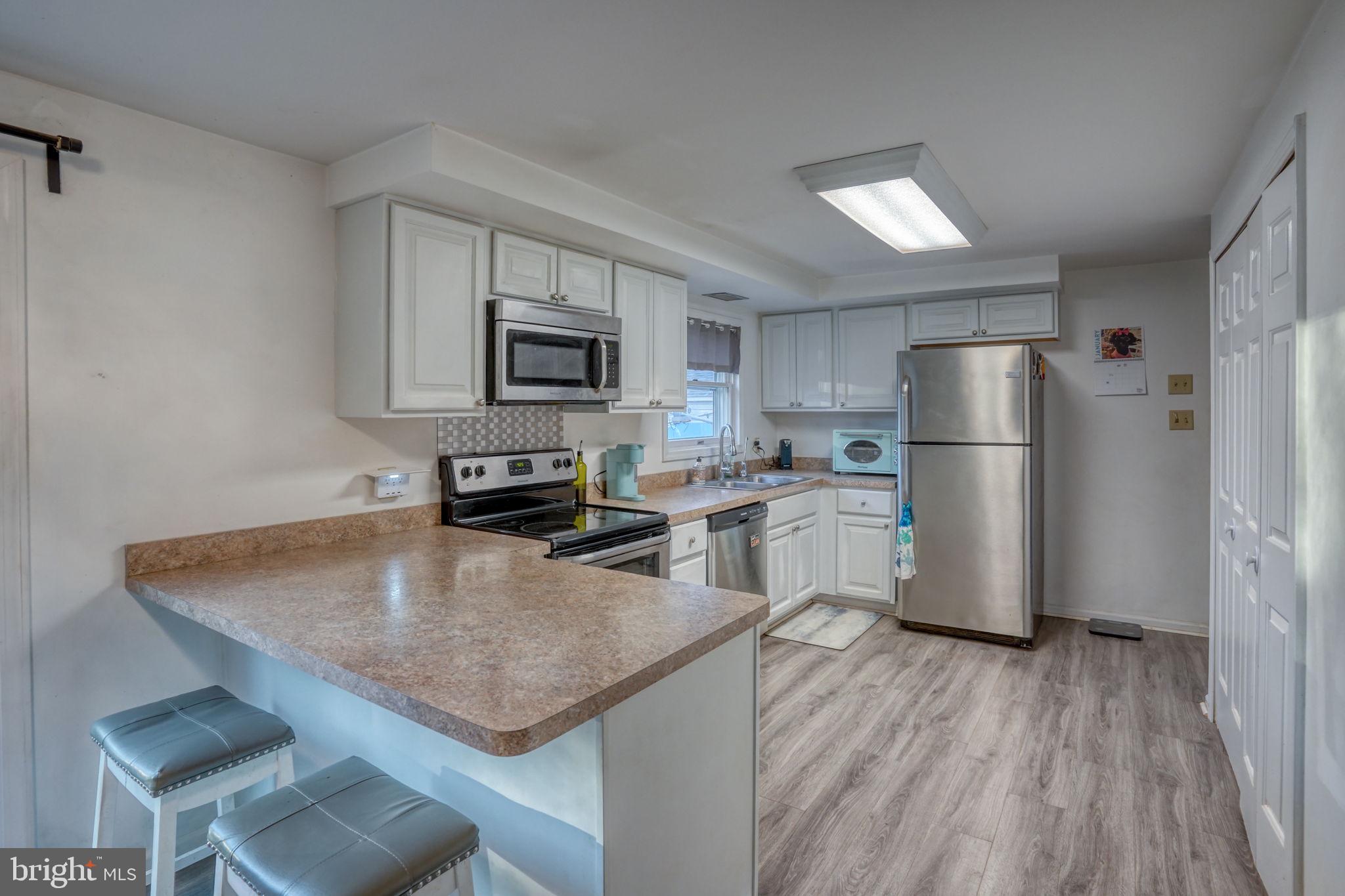 CHESTER HARBOR - Residential