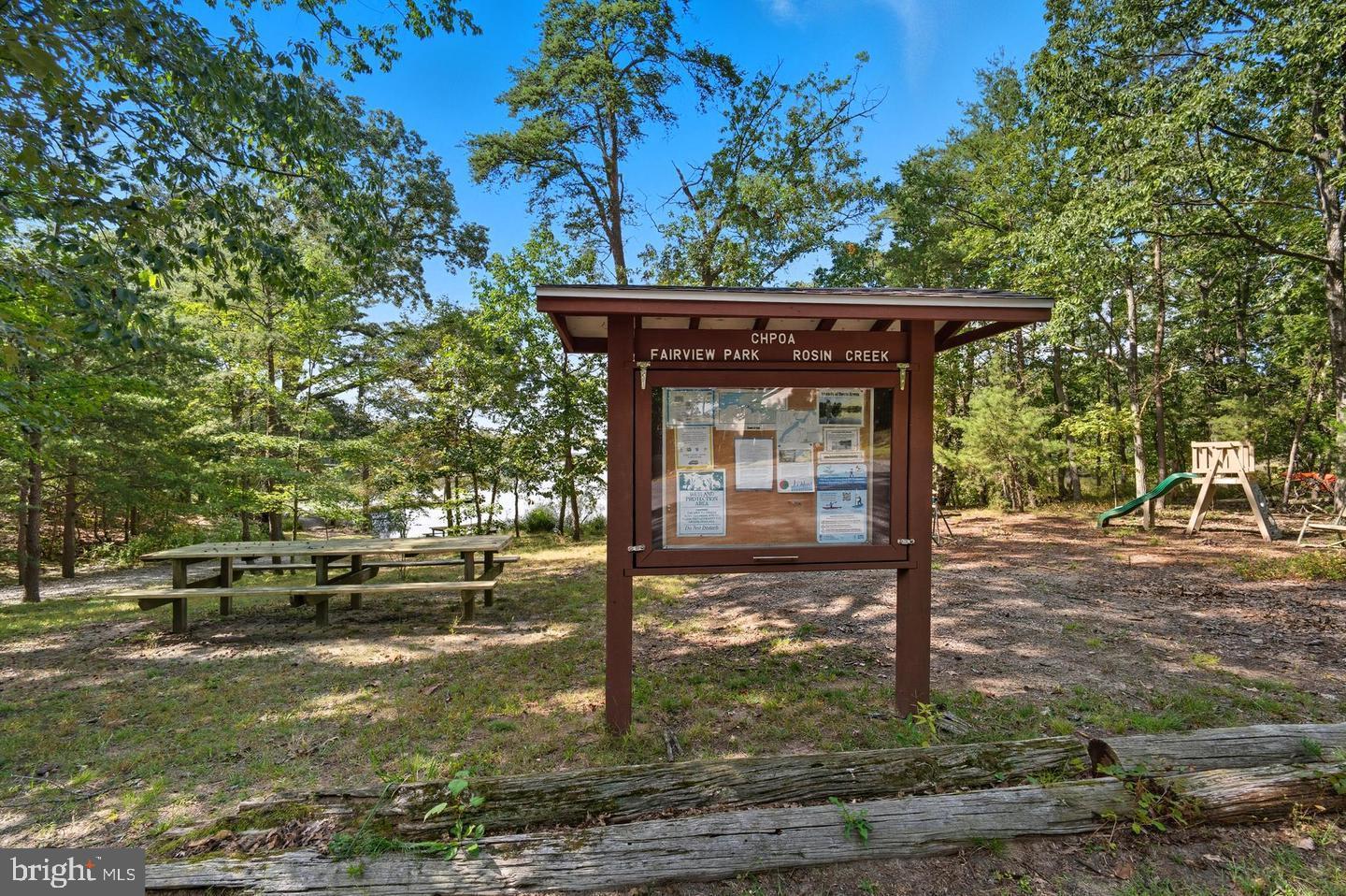 CHESTER HARBOR - Residential