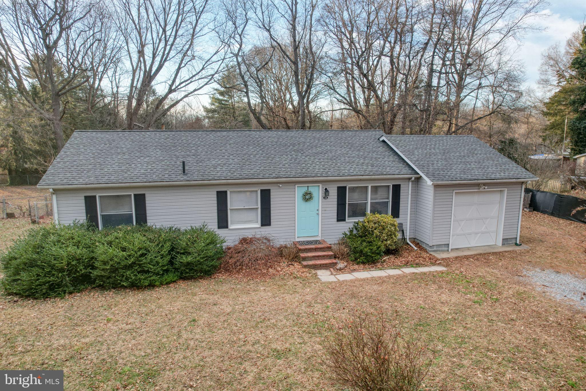 CHESTER HARBOR - Residential