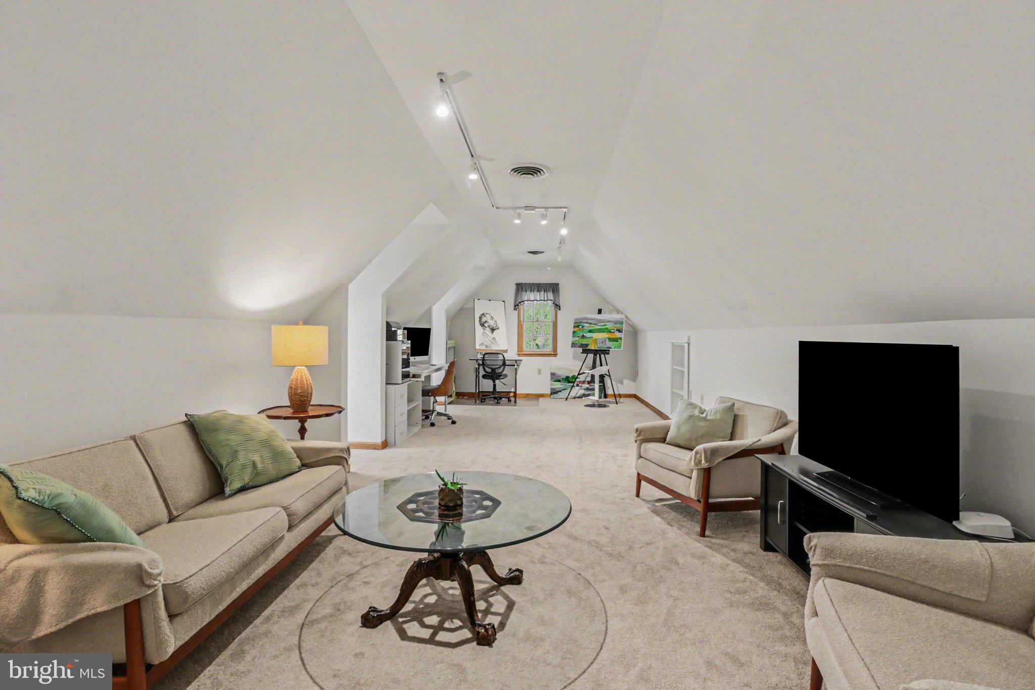 SCOTT GREENE ESTATES - Residential