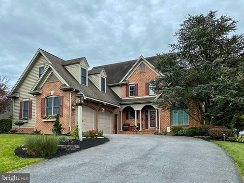 3439 TURNBERRY DRIVE CHAMBERSBURG PA 17202