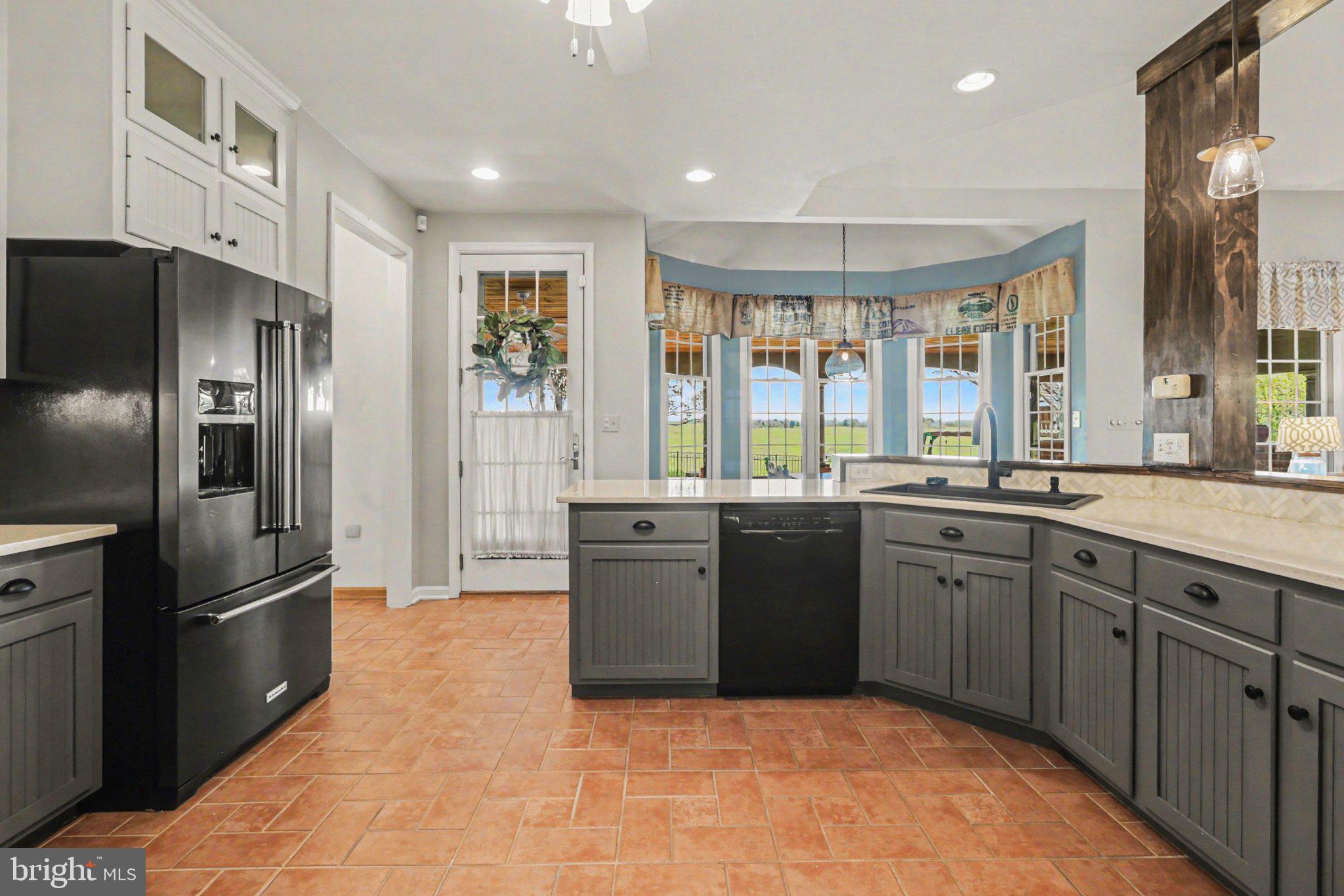 SCOTT GREENE ESTATES - Residential