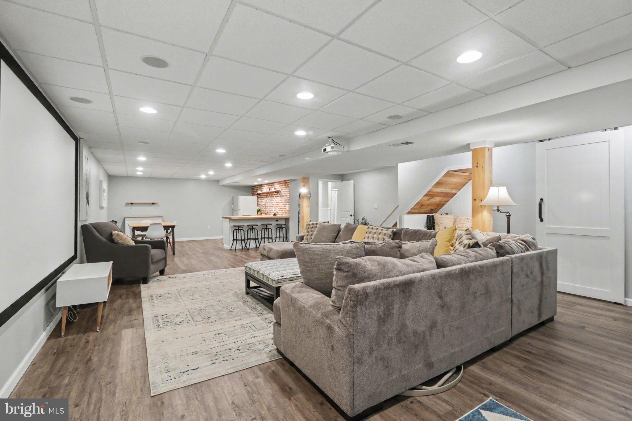 SCOTT GREENE ESTATES - Residential