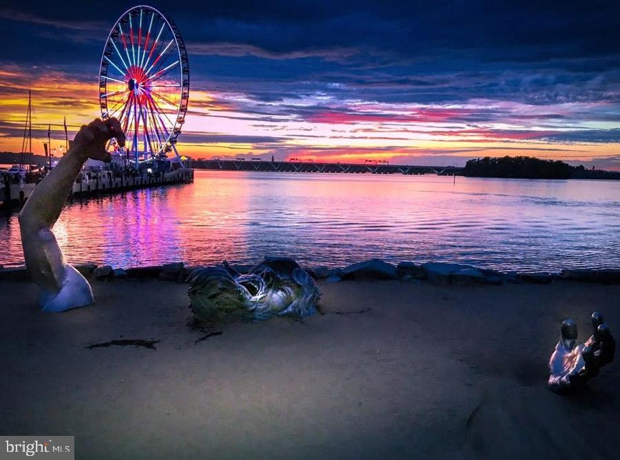 POTOMAC OVERLOOK CONDO - Residential Lease