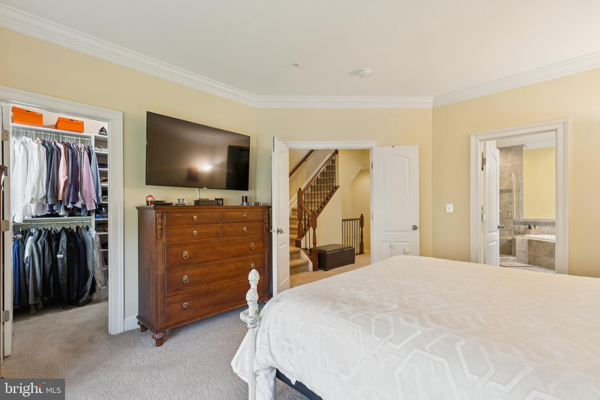 POTOMAC OVERLOOK CONDO - Residential Lease