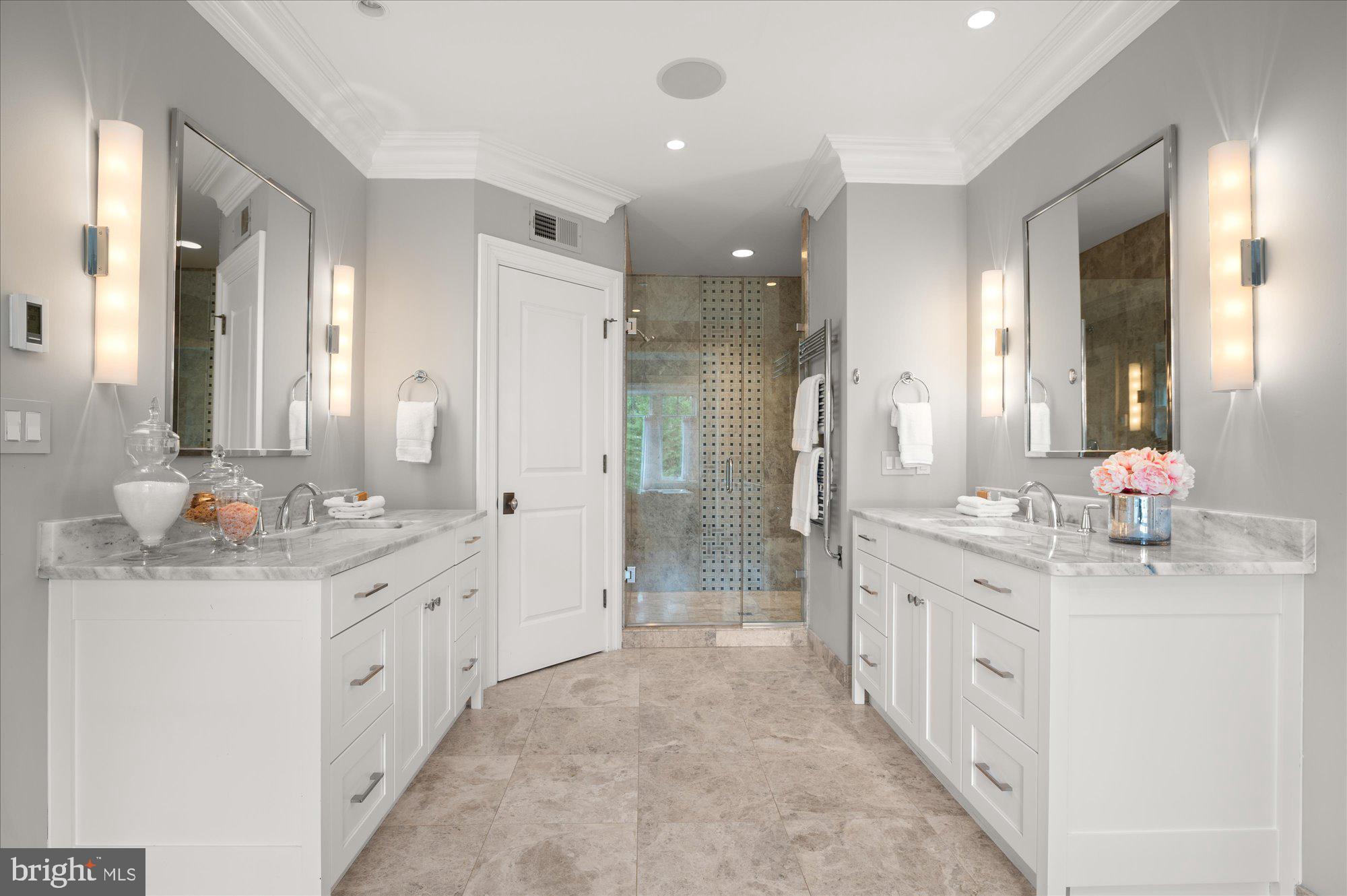 BRADLEY HILLS - Residential