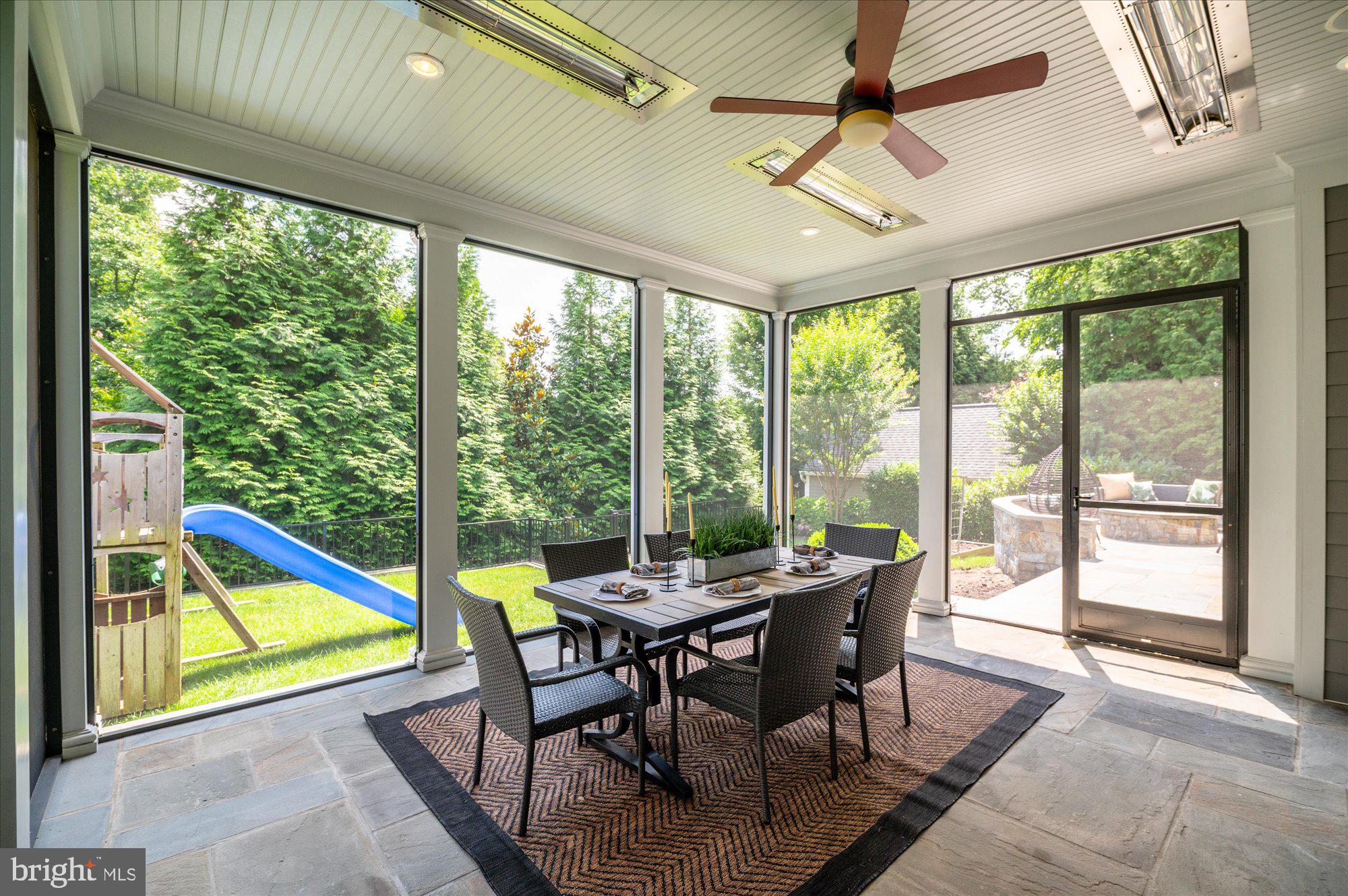 BRADLEY HILLS - Residential