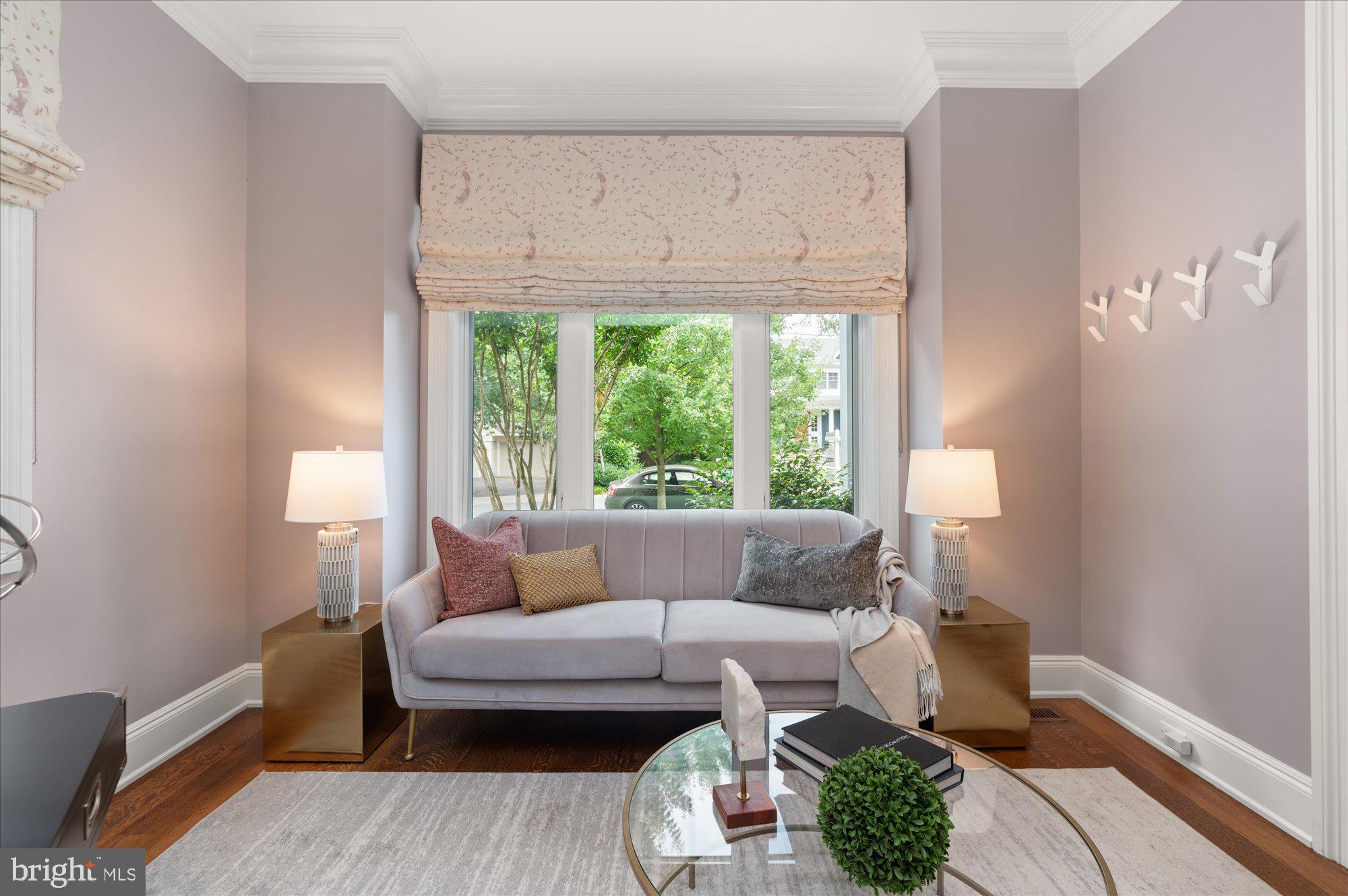 BRADLEY HILLS - Residential