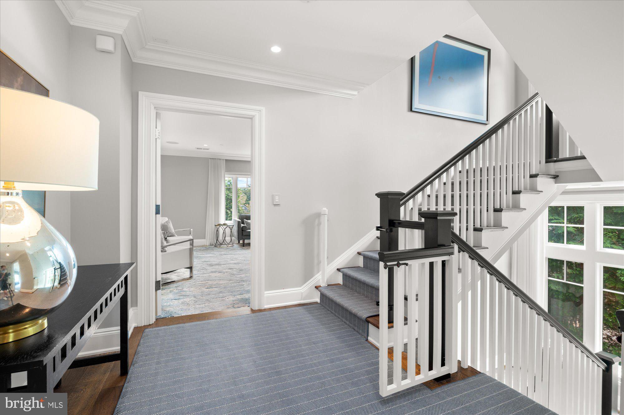 BRADLEY HILLS - Residential