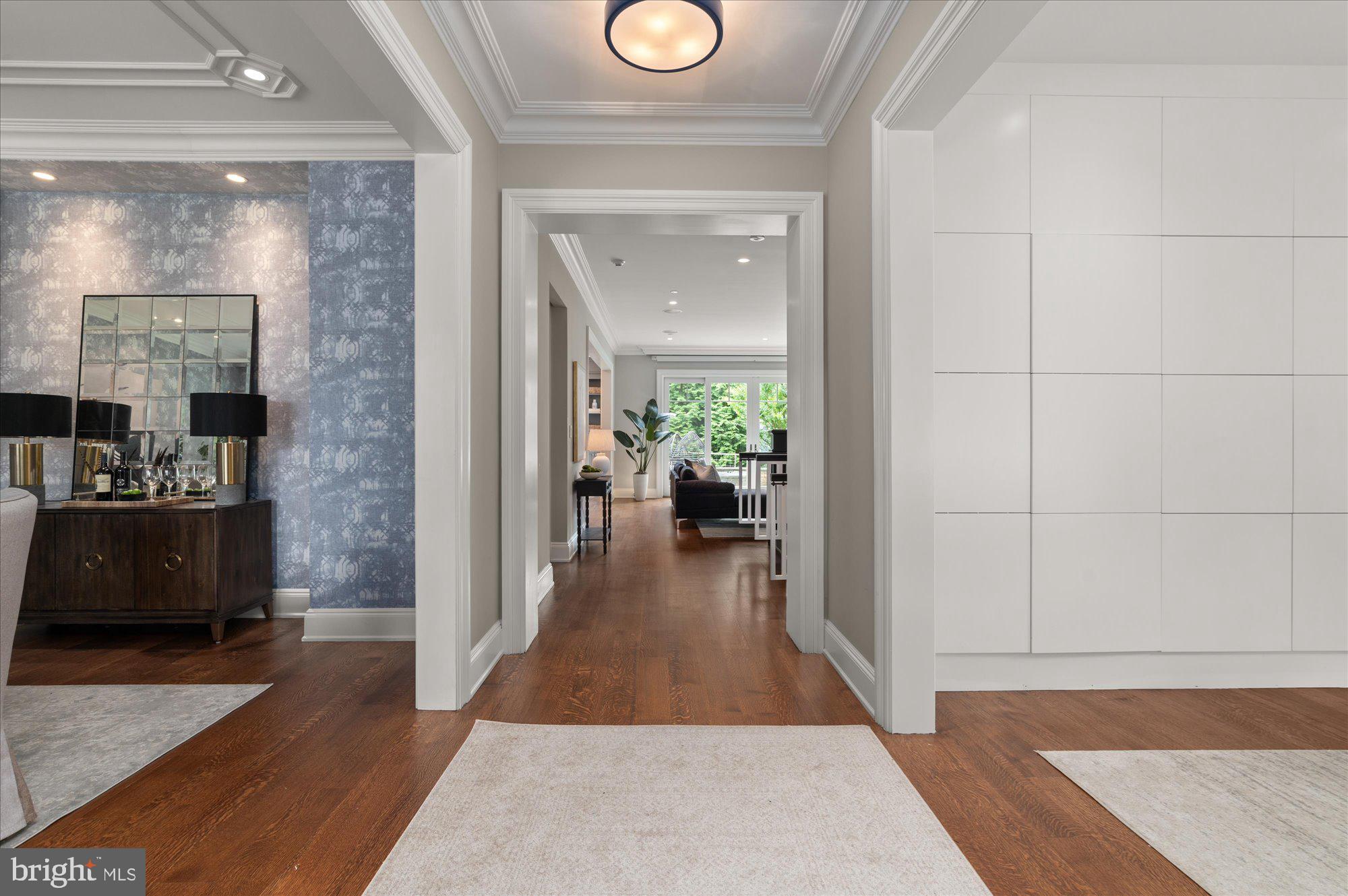 BRADLEY HILLS - Residential