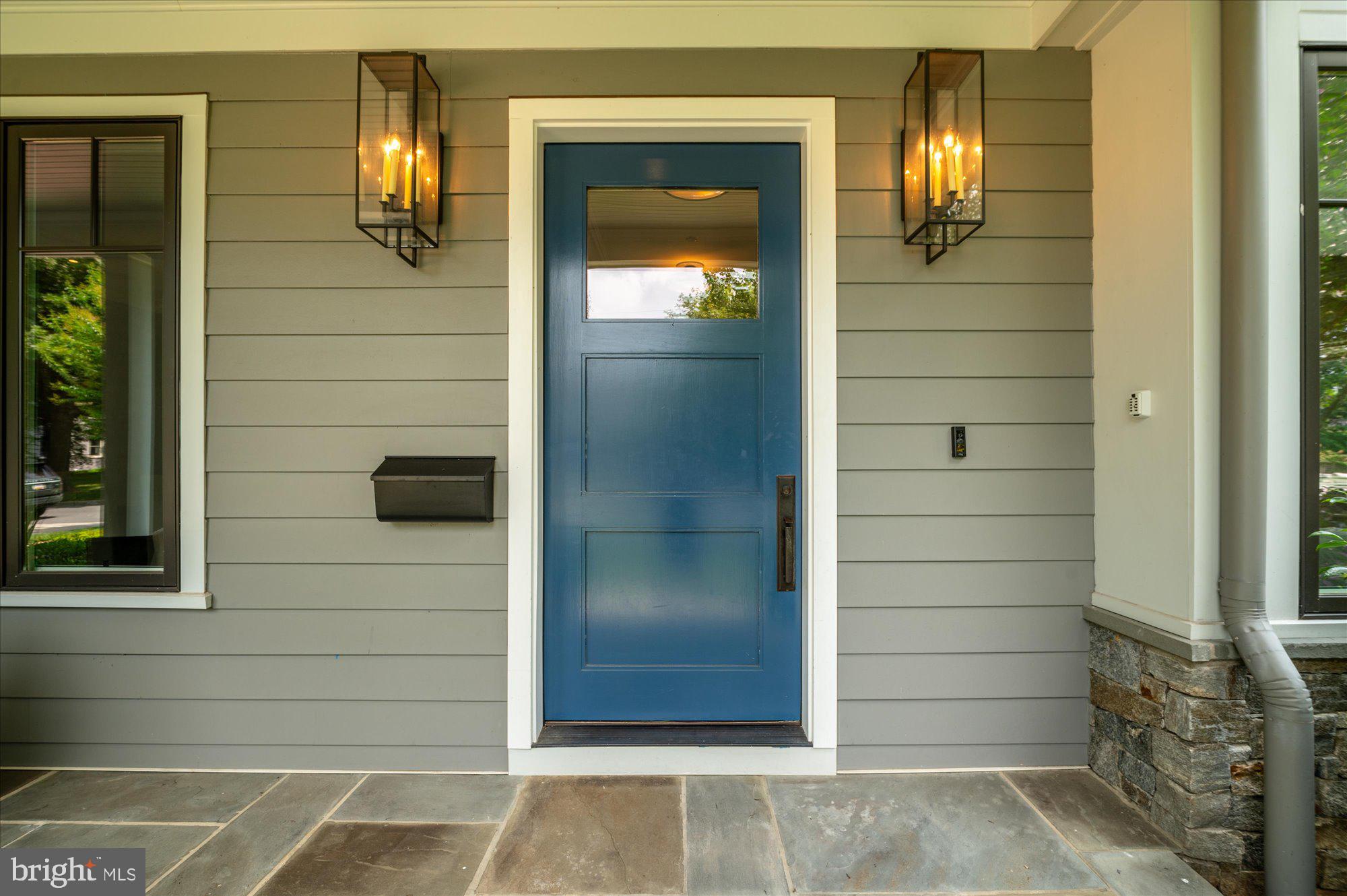 BRADLEY HILLS - Residential