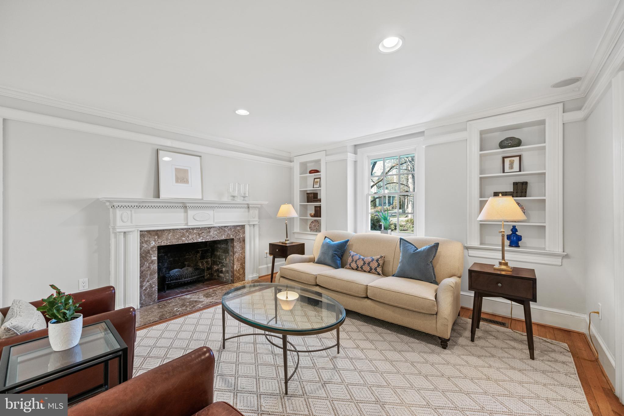 CHEVY CHASE VILLAGE - Residential