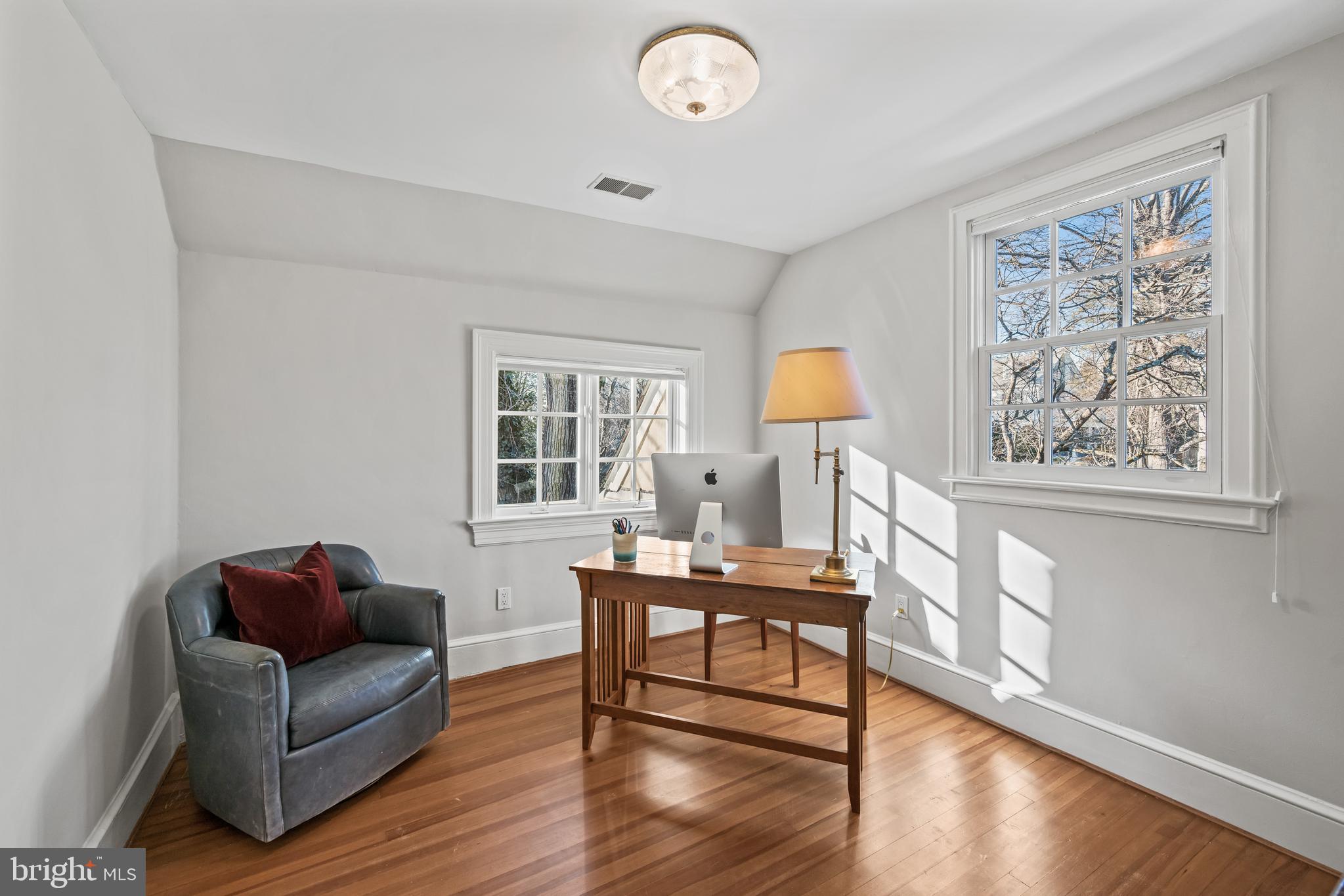 CHEVY CHASE VILLAGE - Residential