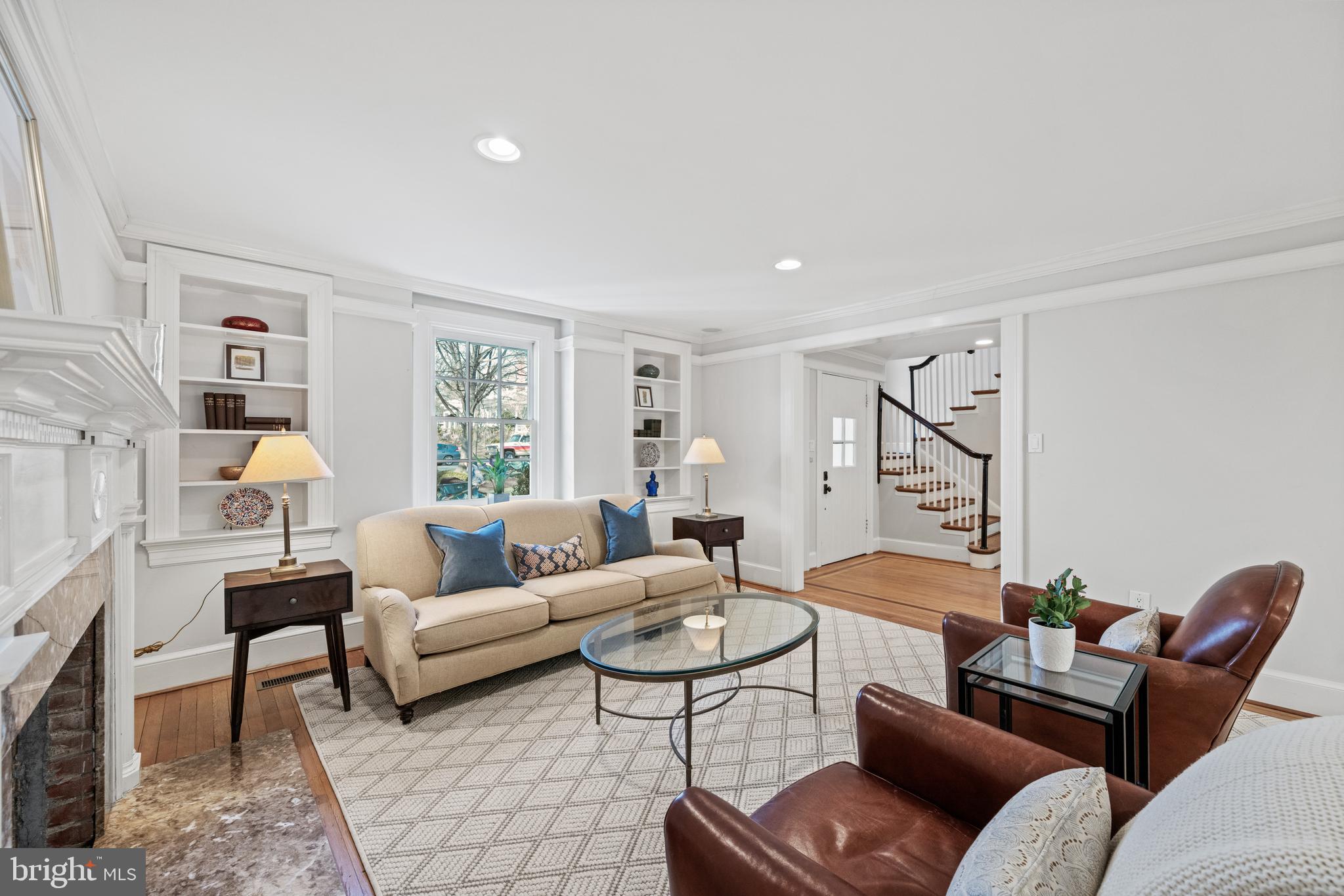 CHEVY CHASE VILLAGE - Residential