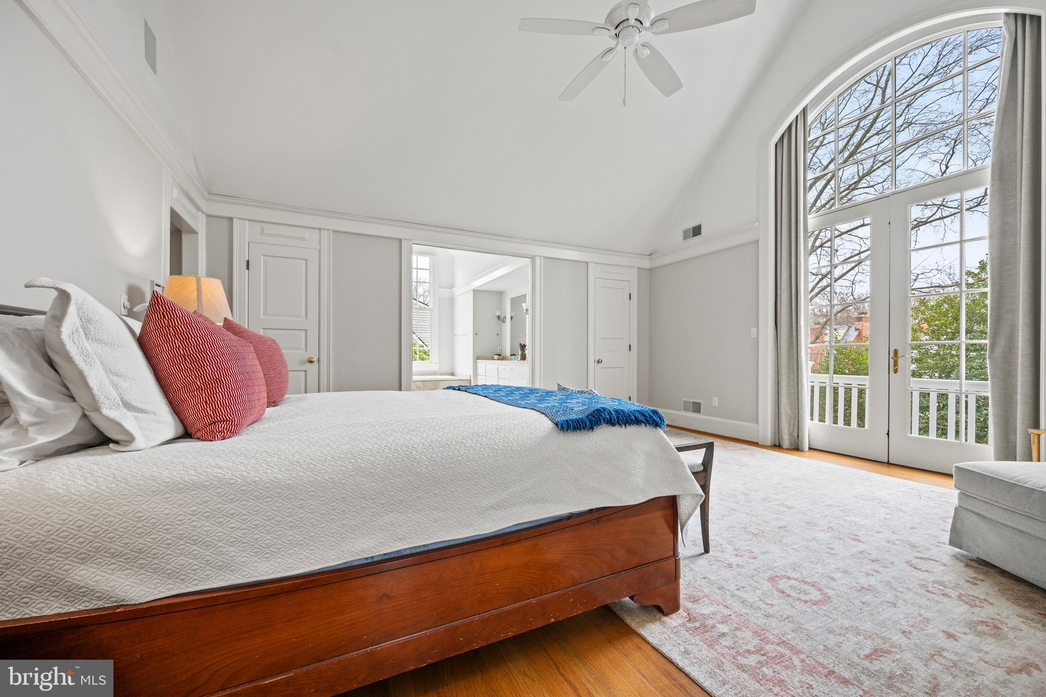 CHEVY CHASE VILLAGE - Residential