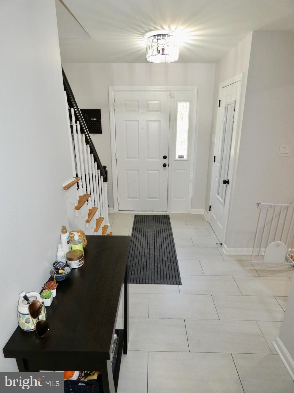 808 ROCK LANE