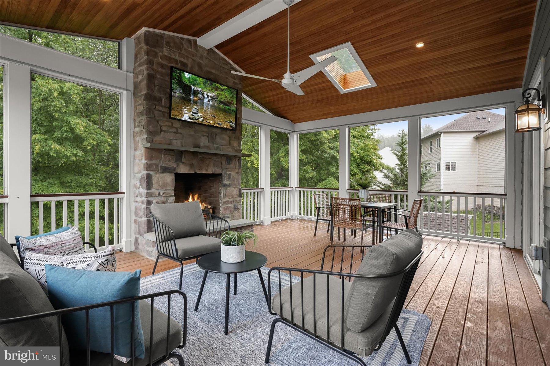 PRESERVE AT SCOTTS RUN - Residential