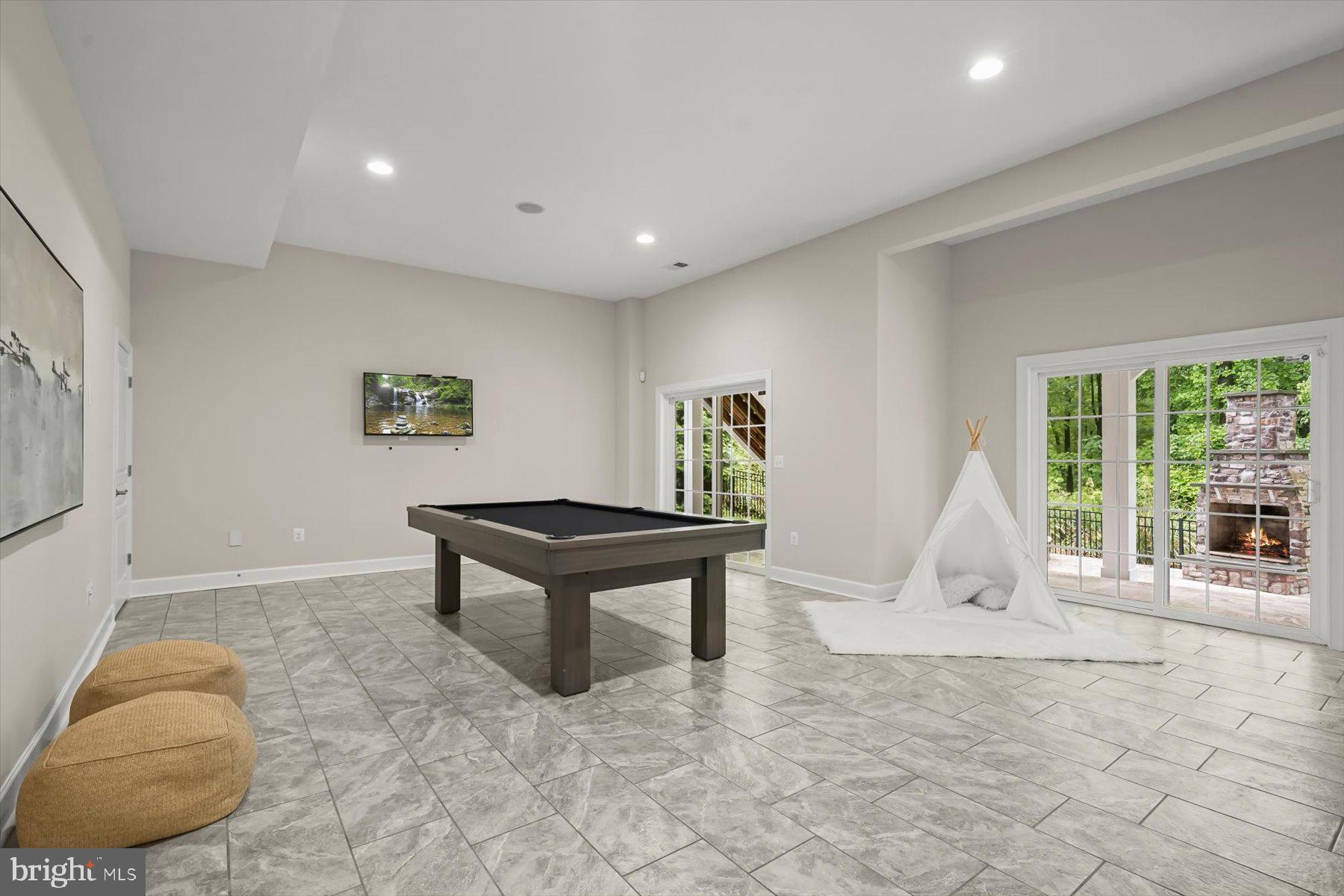 PRESERVE AT SCOTTS RUN - Residential