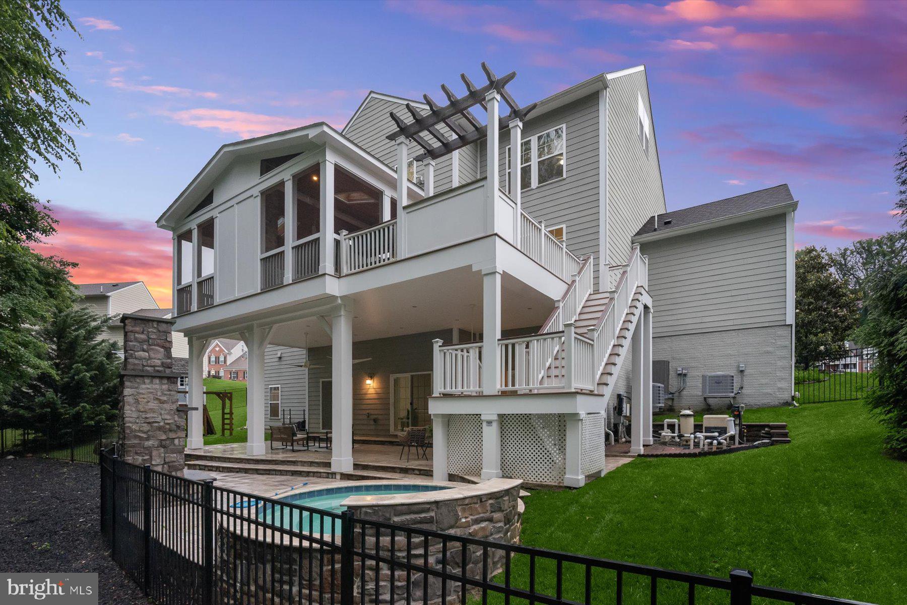 PRESERVE AT SCOTTS RUN - Residential