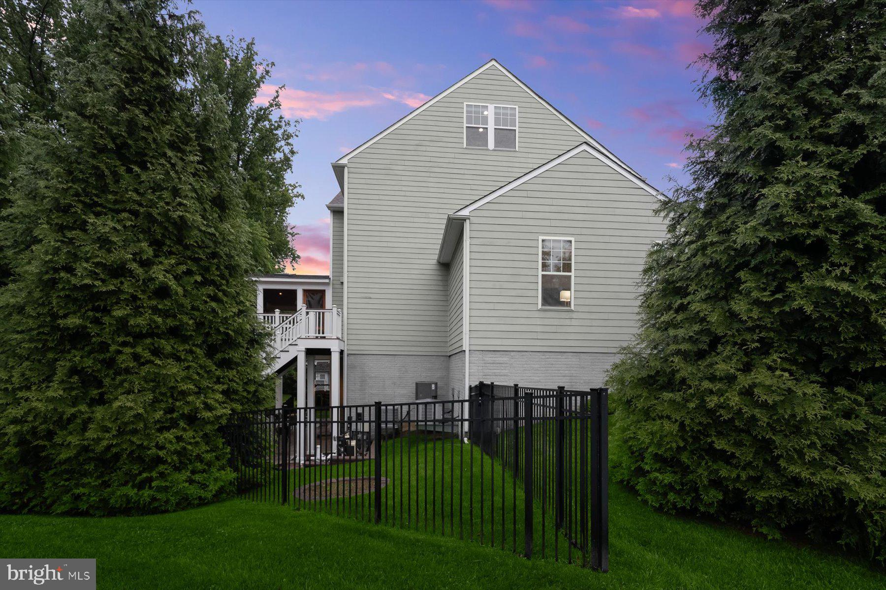 PRESERVE AT SCOTTS RUN - Residential