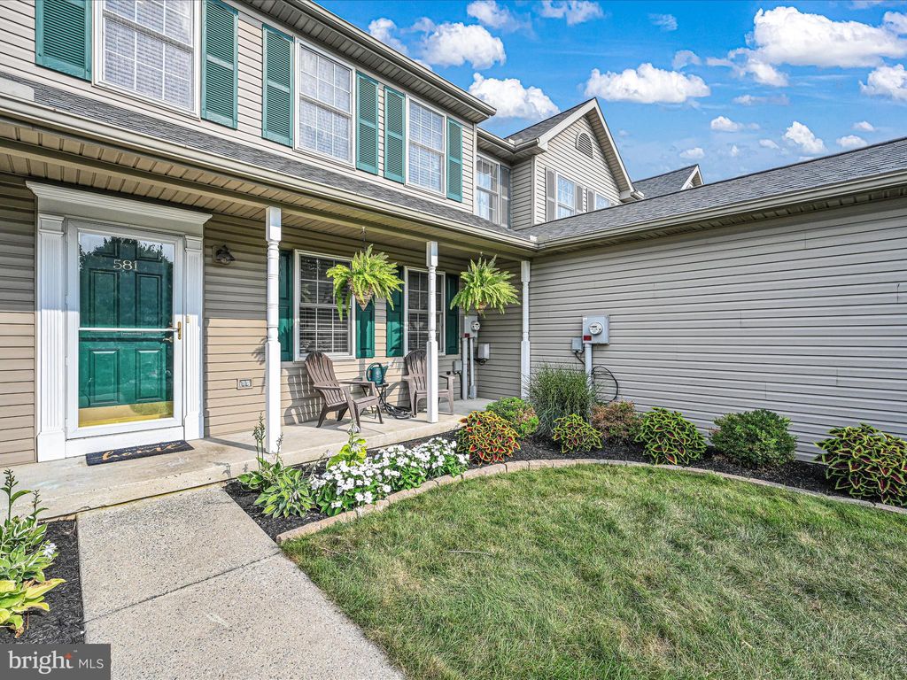 Photo of 581 Wood Duck Drive, Manheim, PA 17545 (MLS # PALA2054546)