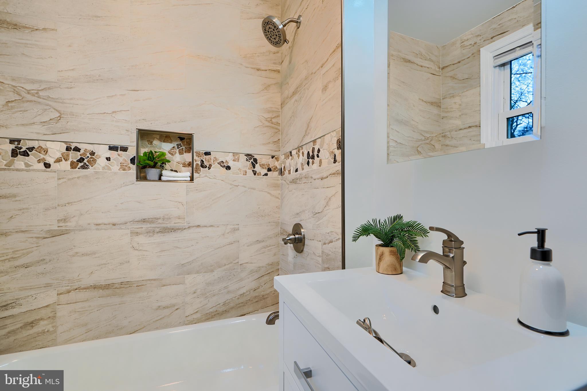 CEDARCROFT HISTORIC DISTRICT - Residential