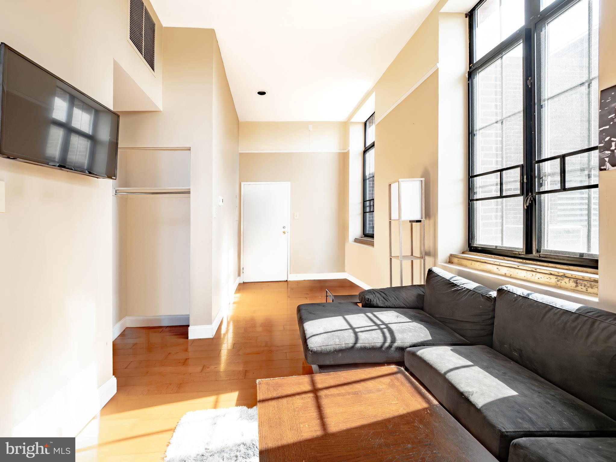 CENTER CITY - Residential