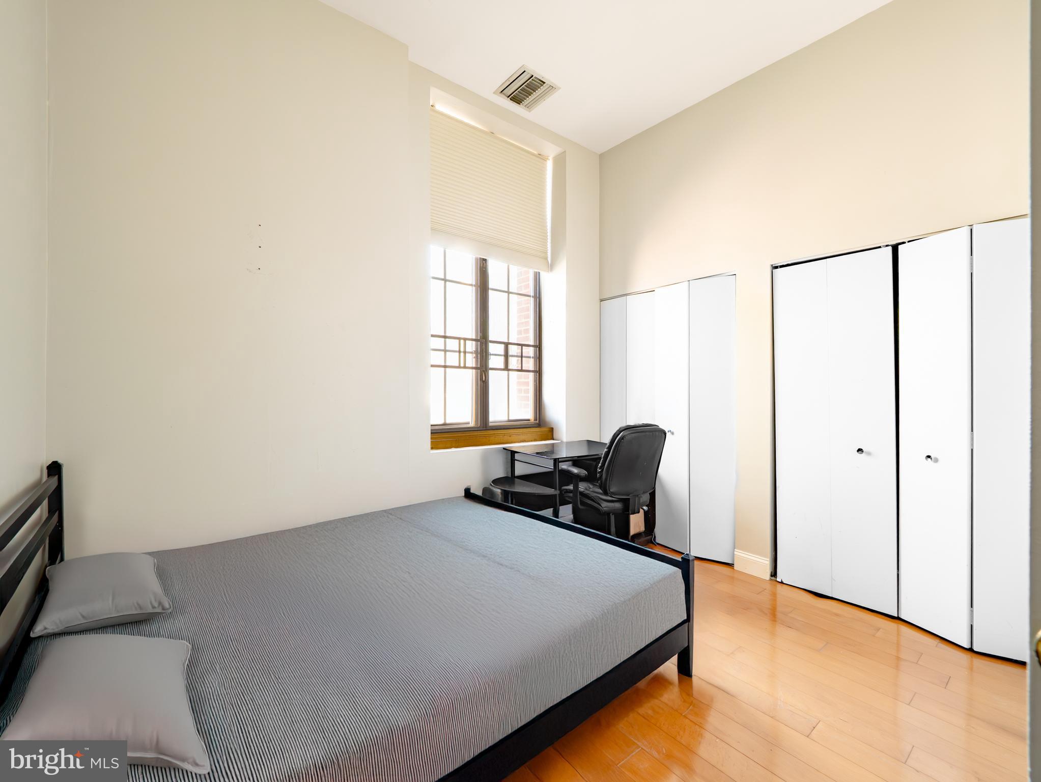 1601 SPRING GARDEN STREET 208