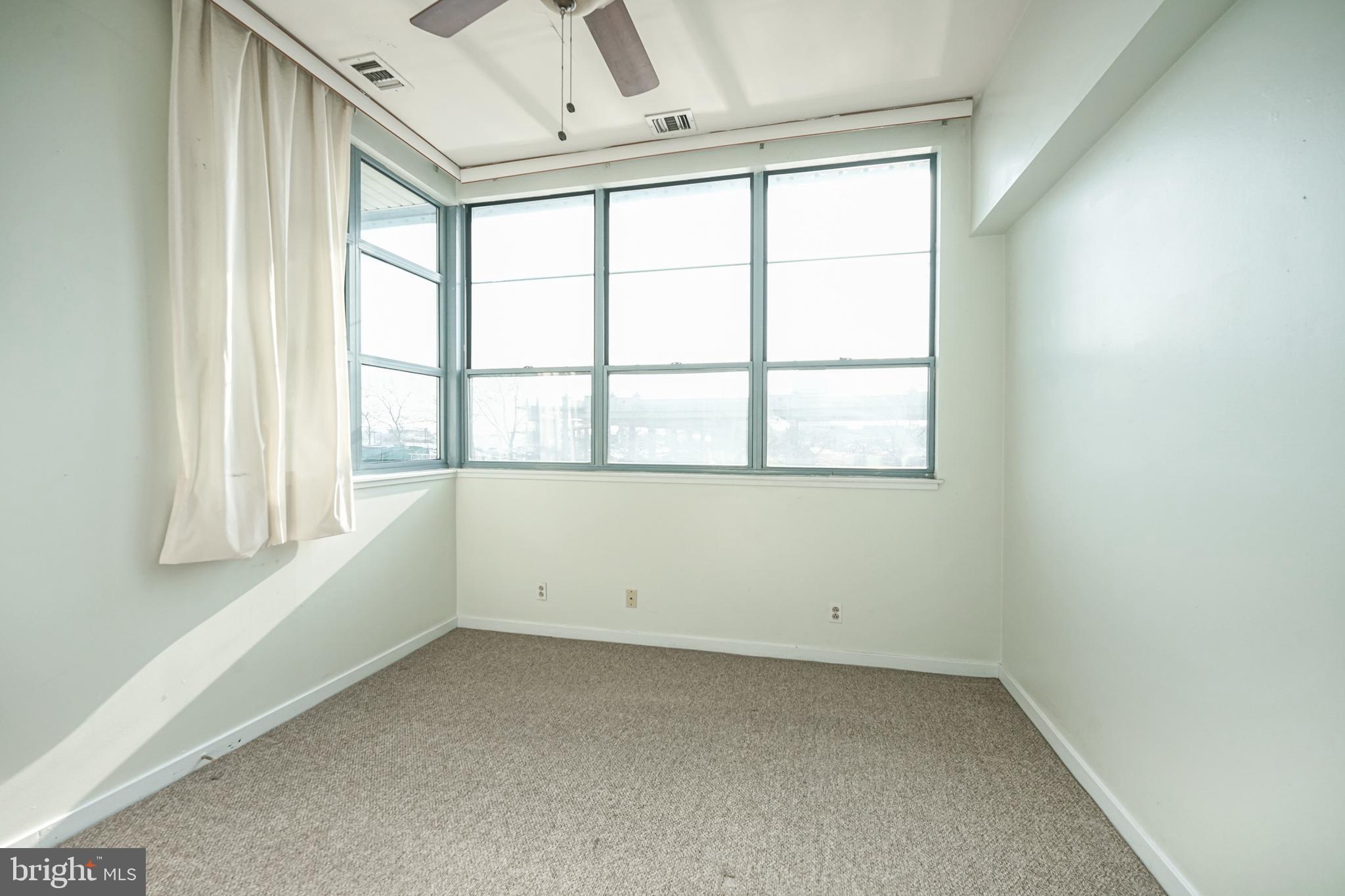 OLD CITY - Residential