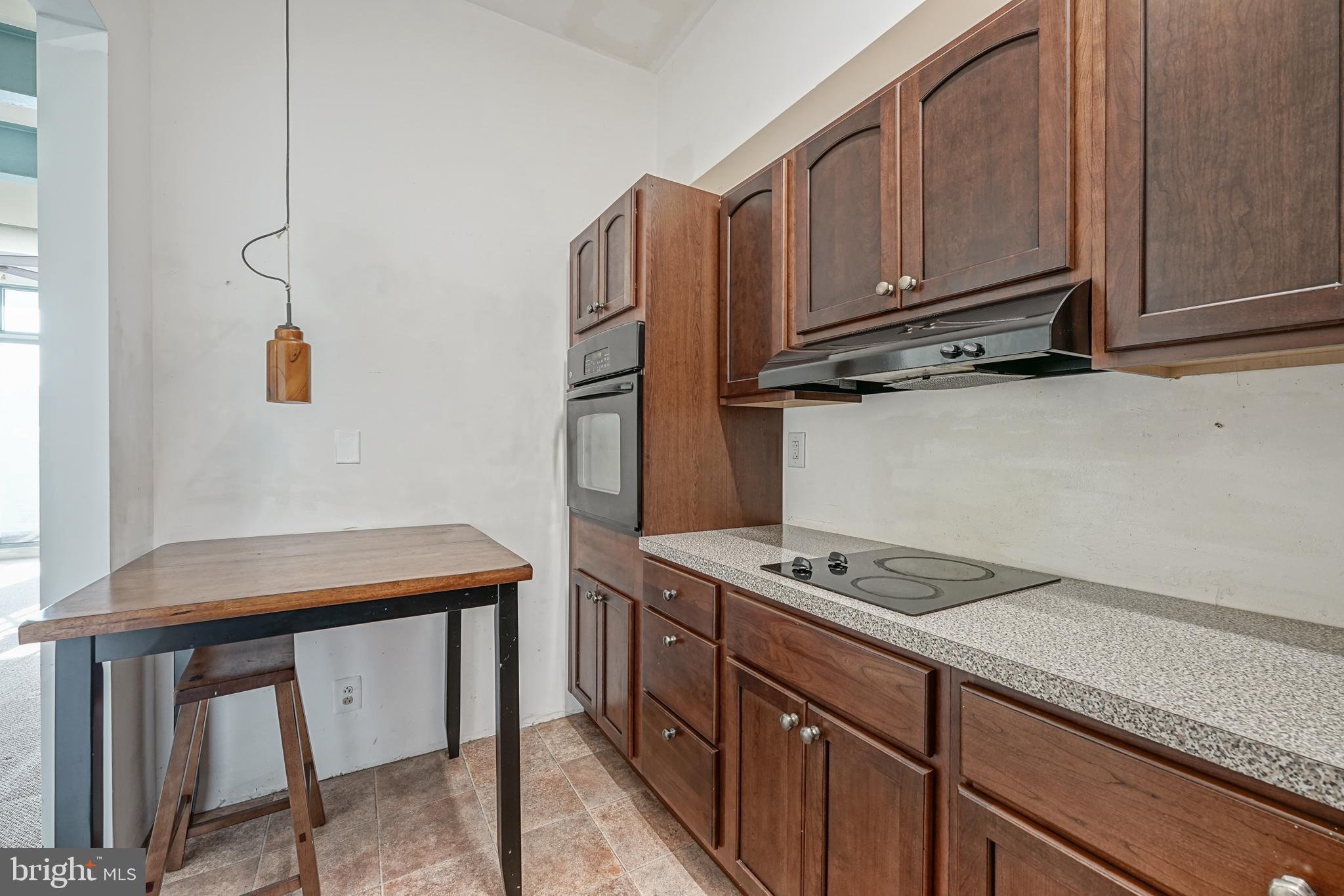 OLD CITY - Residential