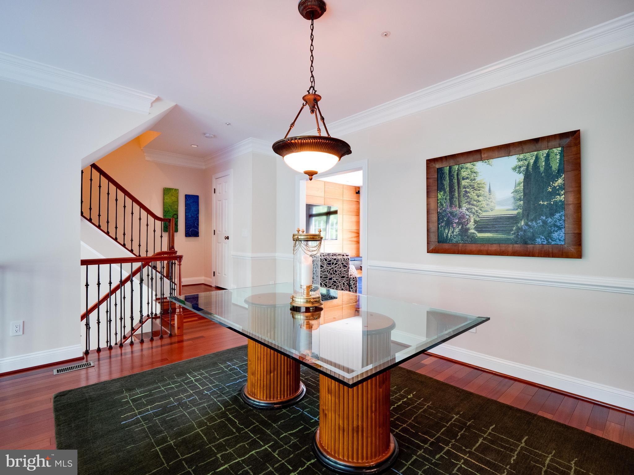 PALISADES PARK - Residential