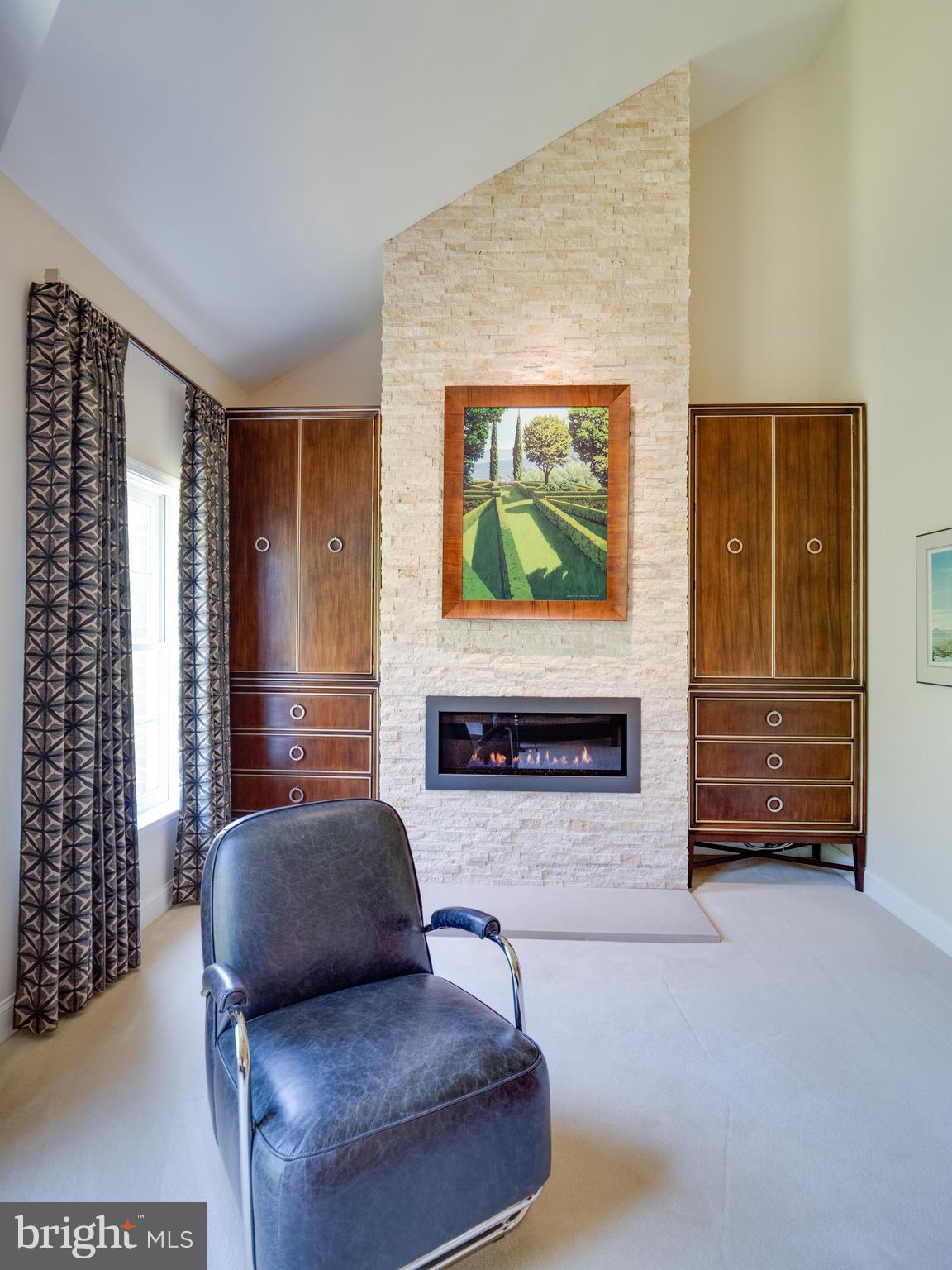 PALISADES PARK - Residential