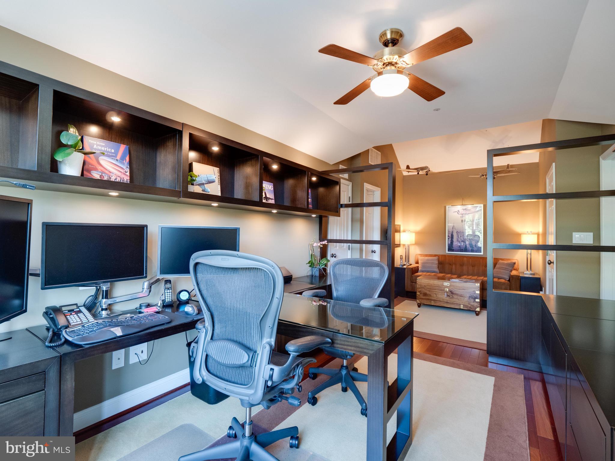 PALISADES PARK - Residential