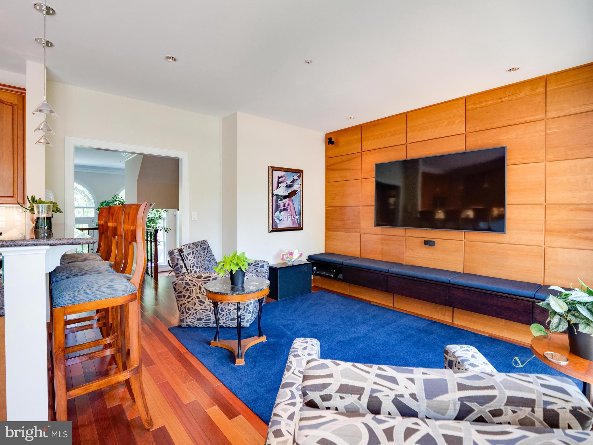 PALISADES PARK - Residential