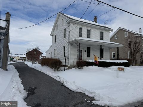 Homes For Sale - 63 N Lebanon Street<br/> LEBANON, PA 17042