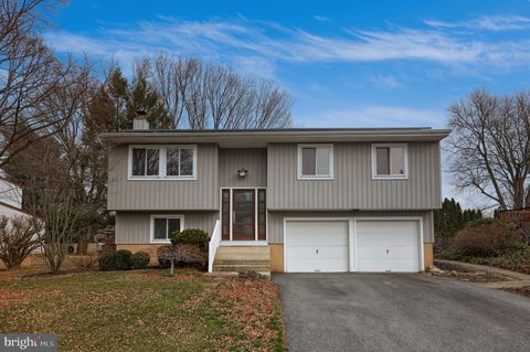 421 LONGMEADOW ROAD LANCASTER PA 17601