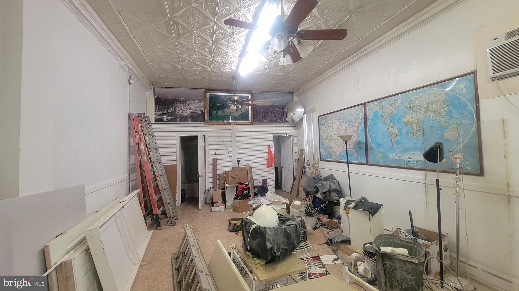 PHILADELPHIA (SOUTH) - Commercial Lease