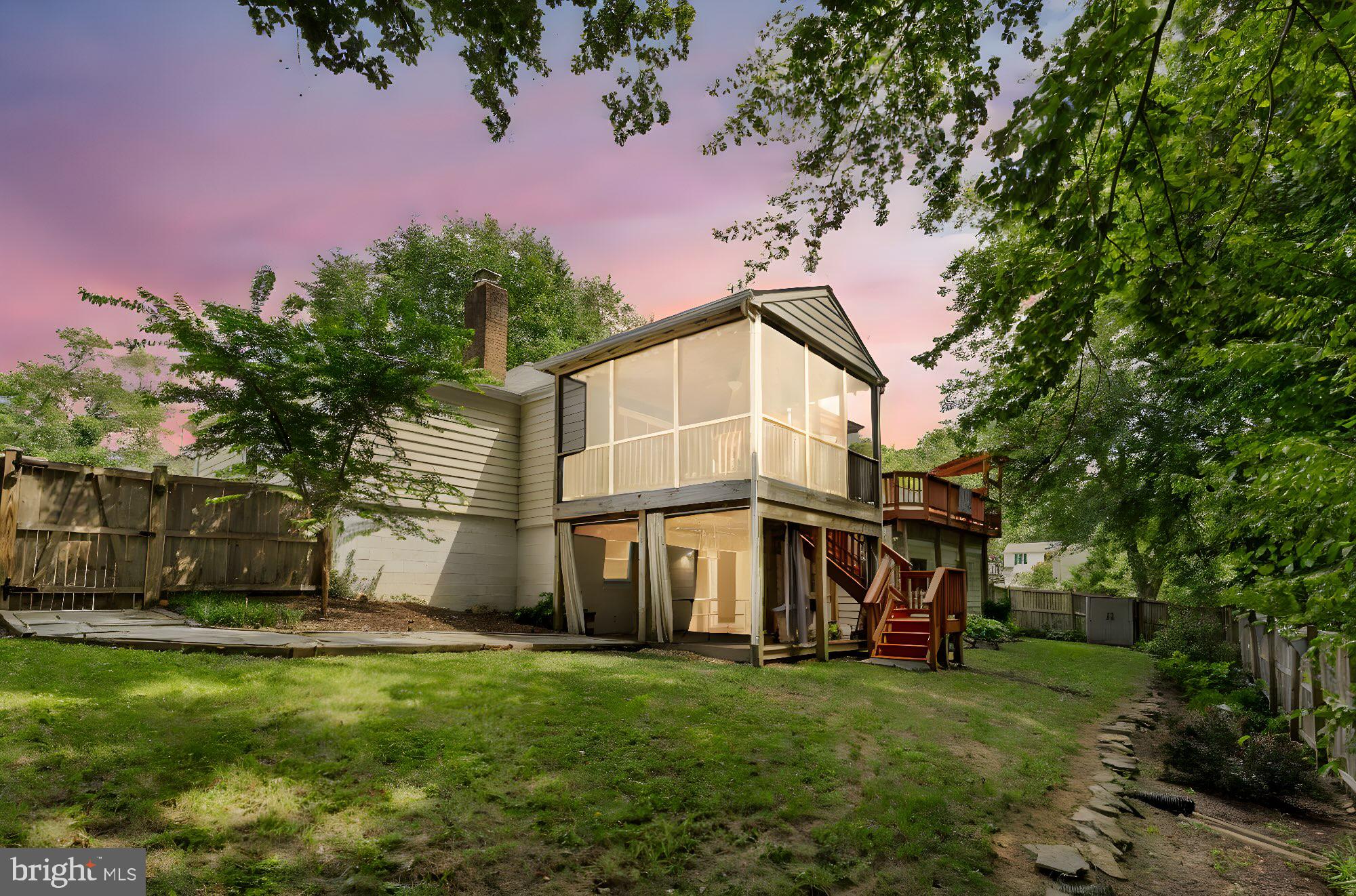 8006 ROCKWOOD COURT
