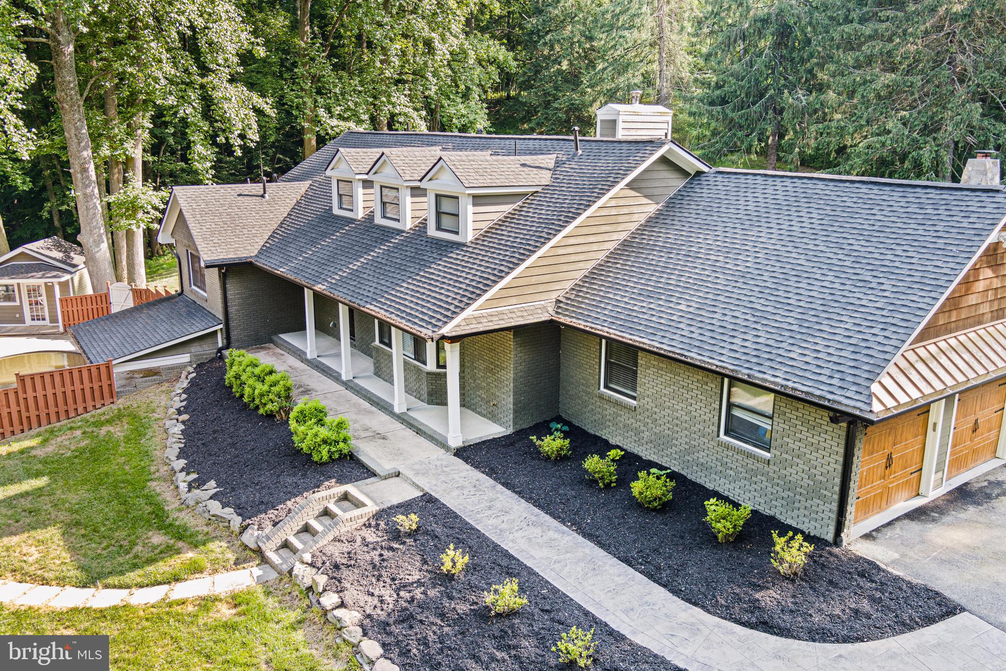 WINDSOR MILL - Residential