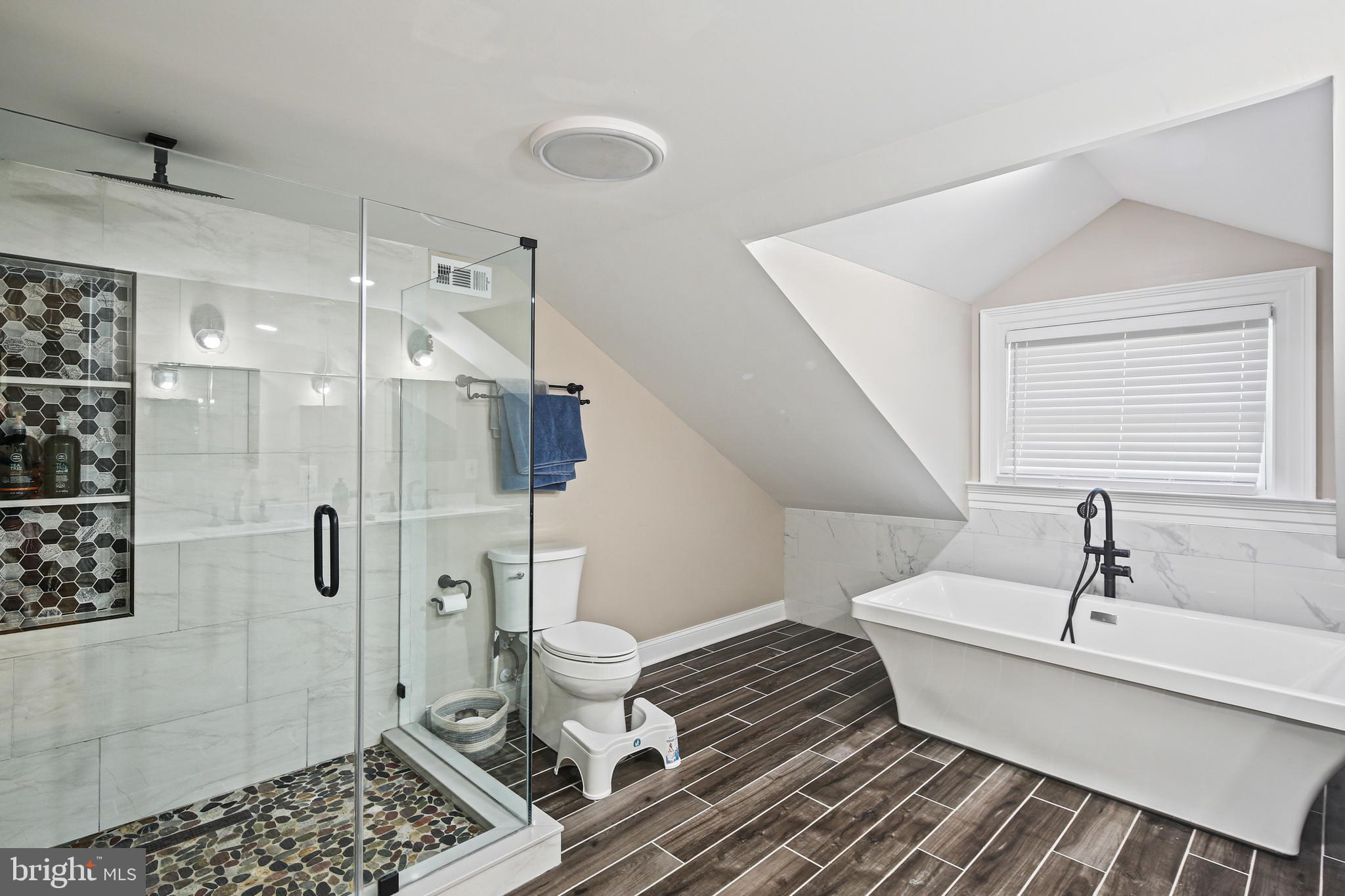 WINDSOR MILL - Residential