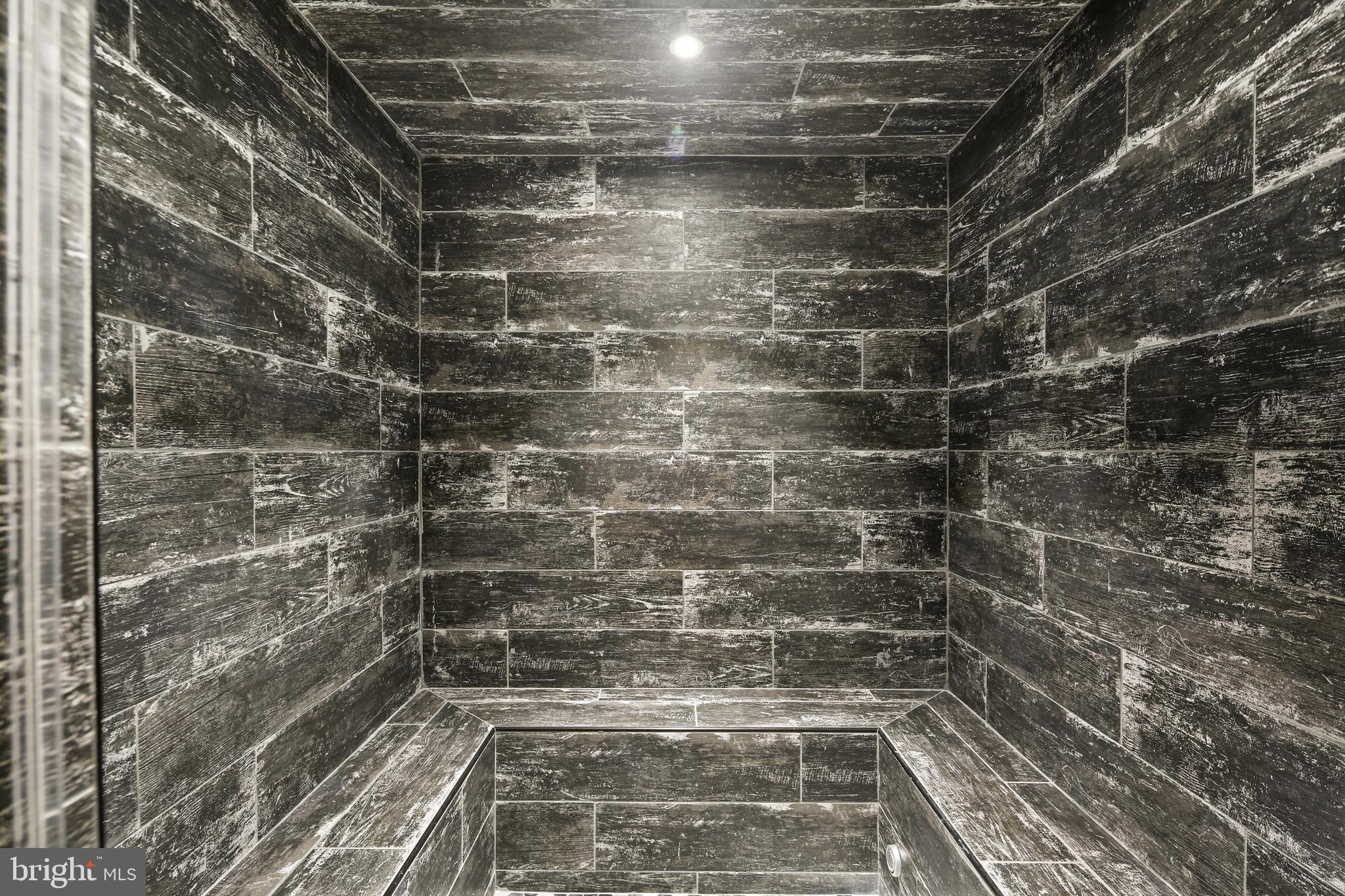 WINDSOR MILL - Residential