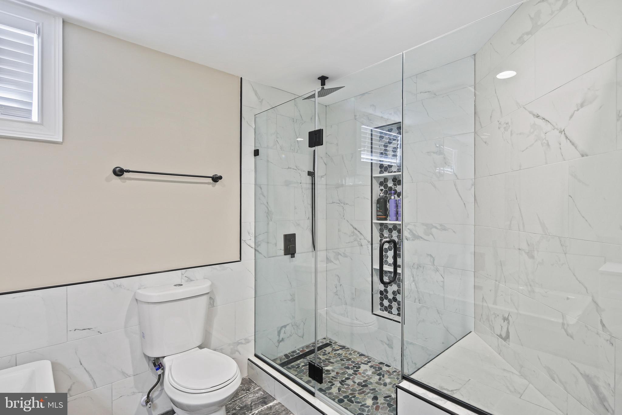 WINDSOR MILL - Residential