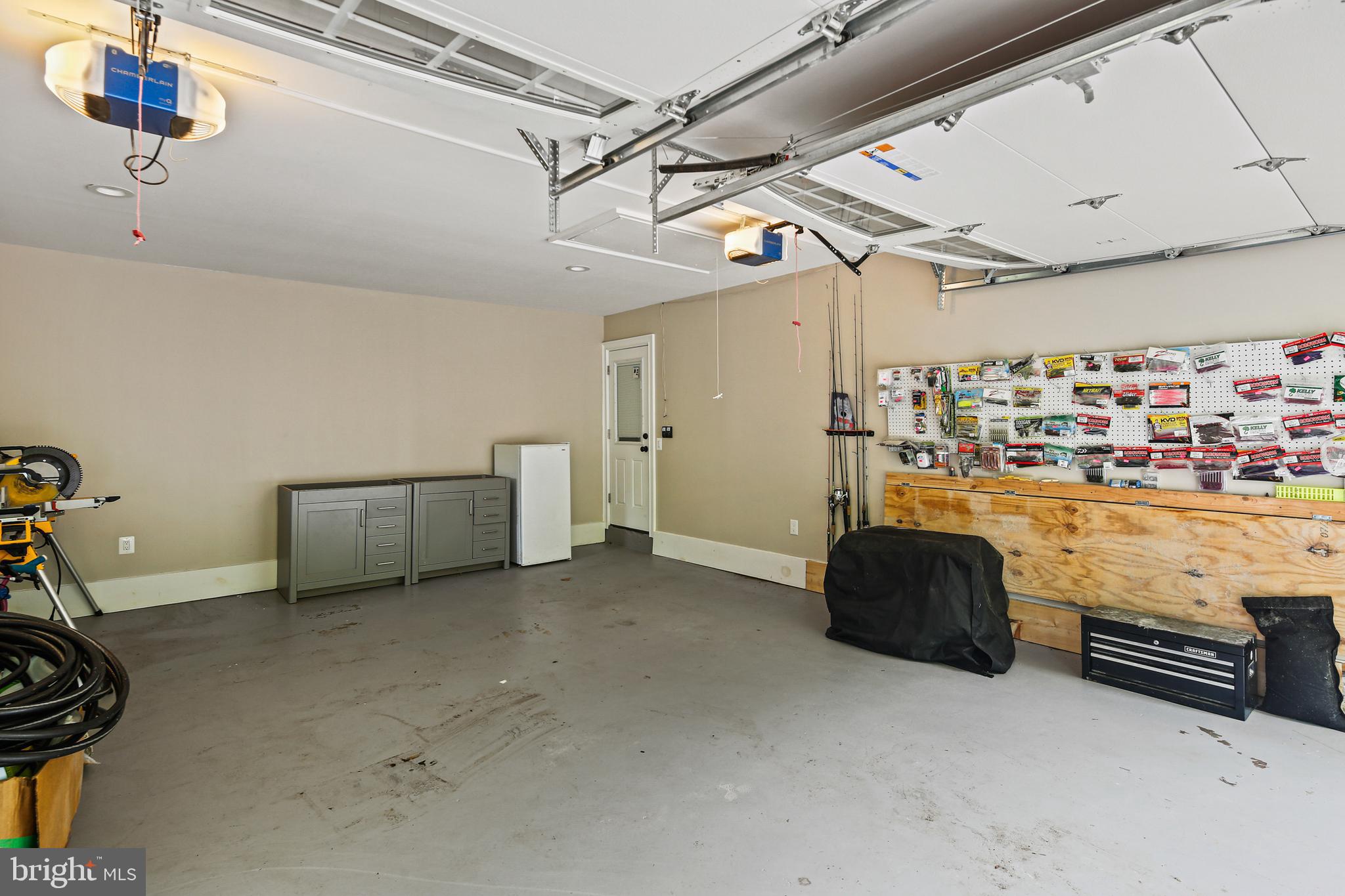 WINDSOR MILL - Residential