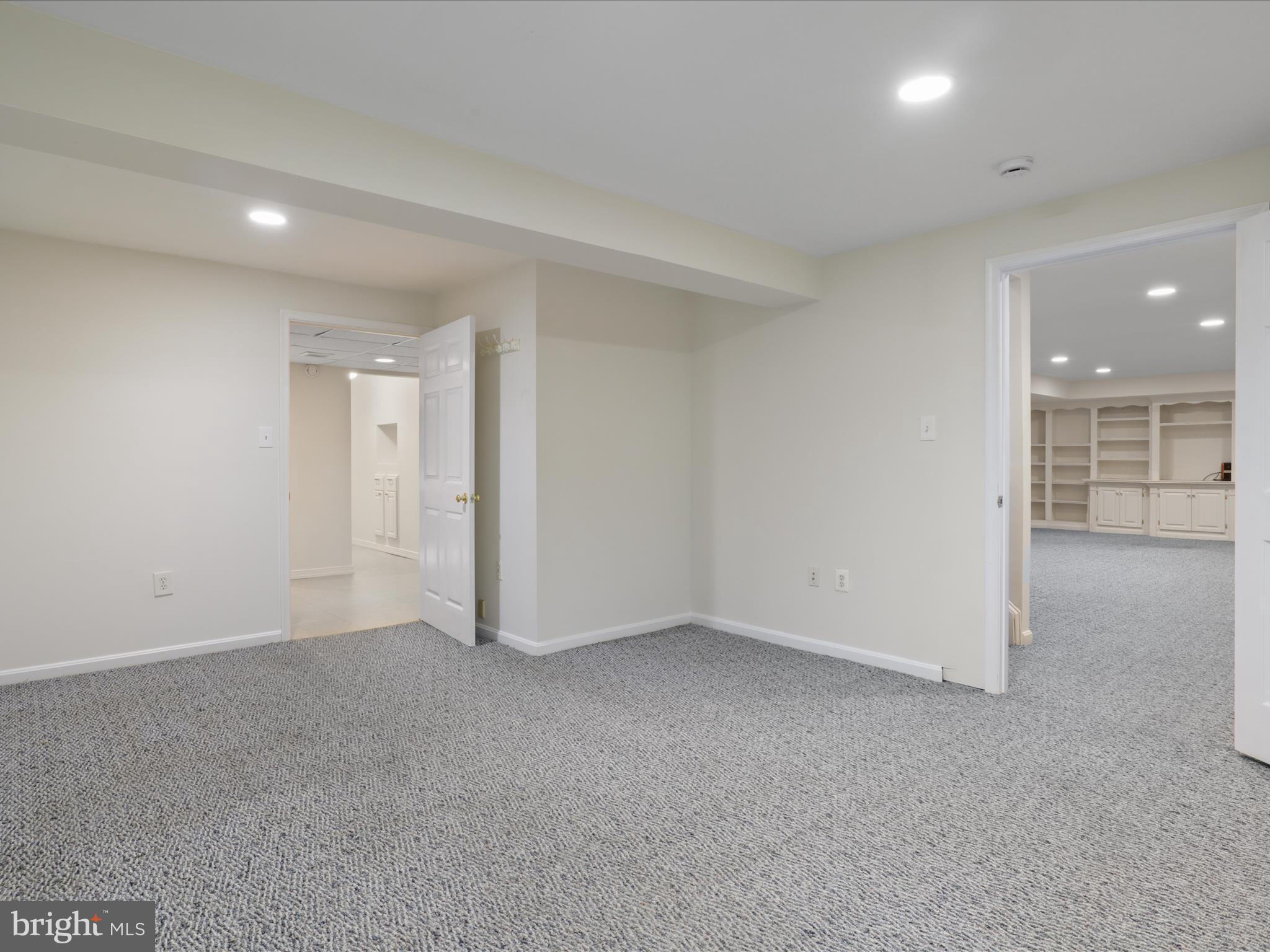 NEEDWOOD ESTATES - Residential