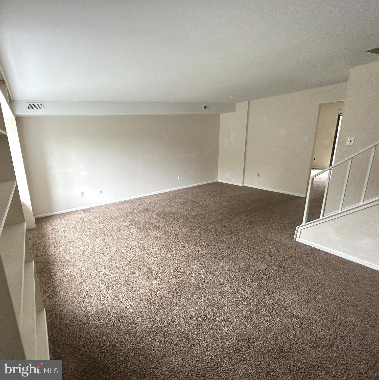 VILLAGE SHIRES - Residential Lease