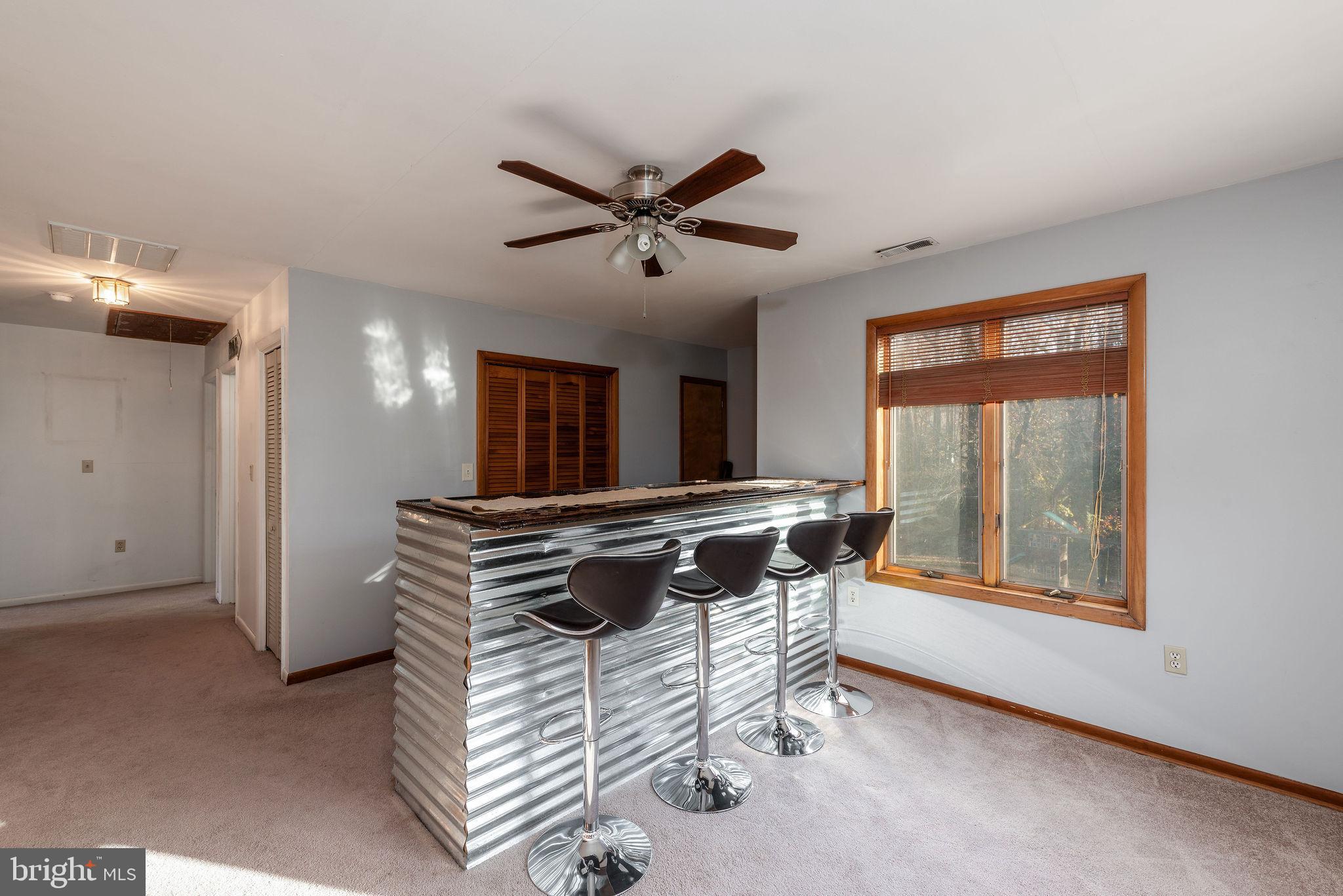 RIVER ISLE ESTATES - Residential