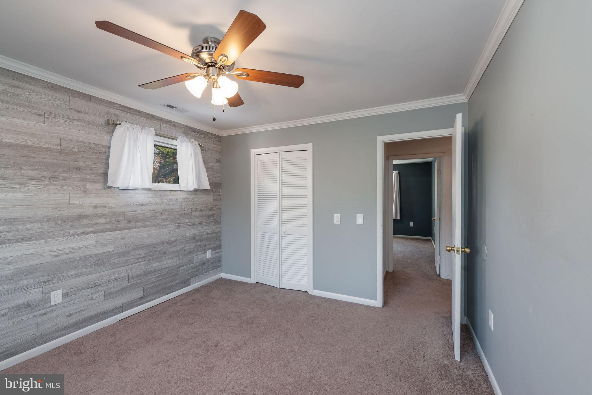 RIVER ISLE ESTATES - Residential