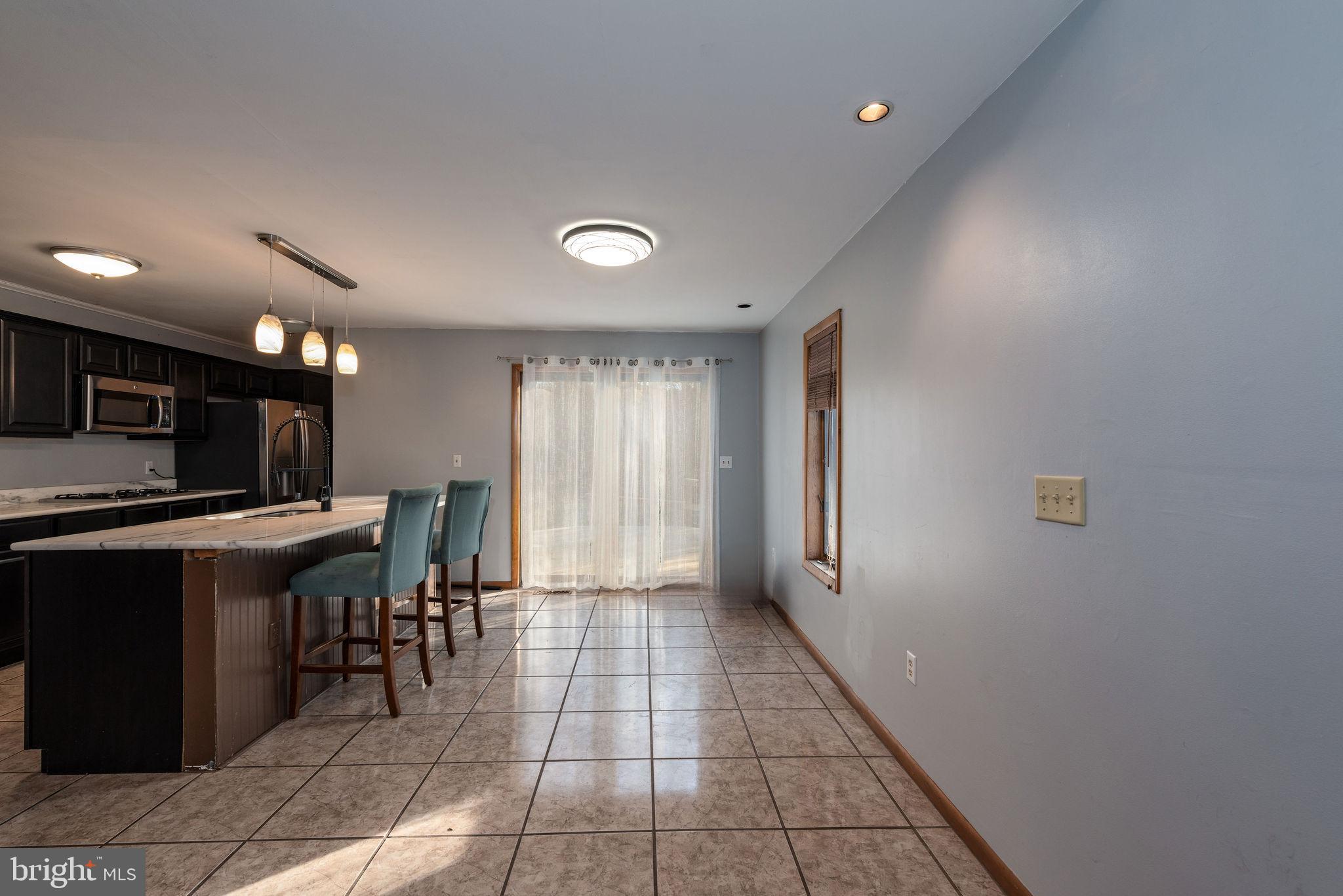 RIVER ISLE ESTATES - Residential